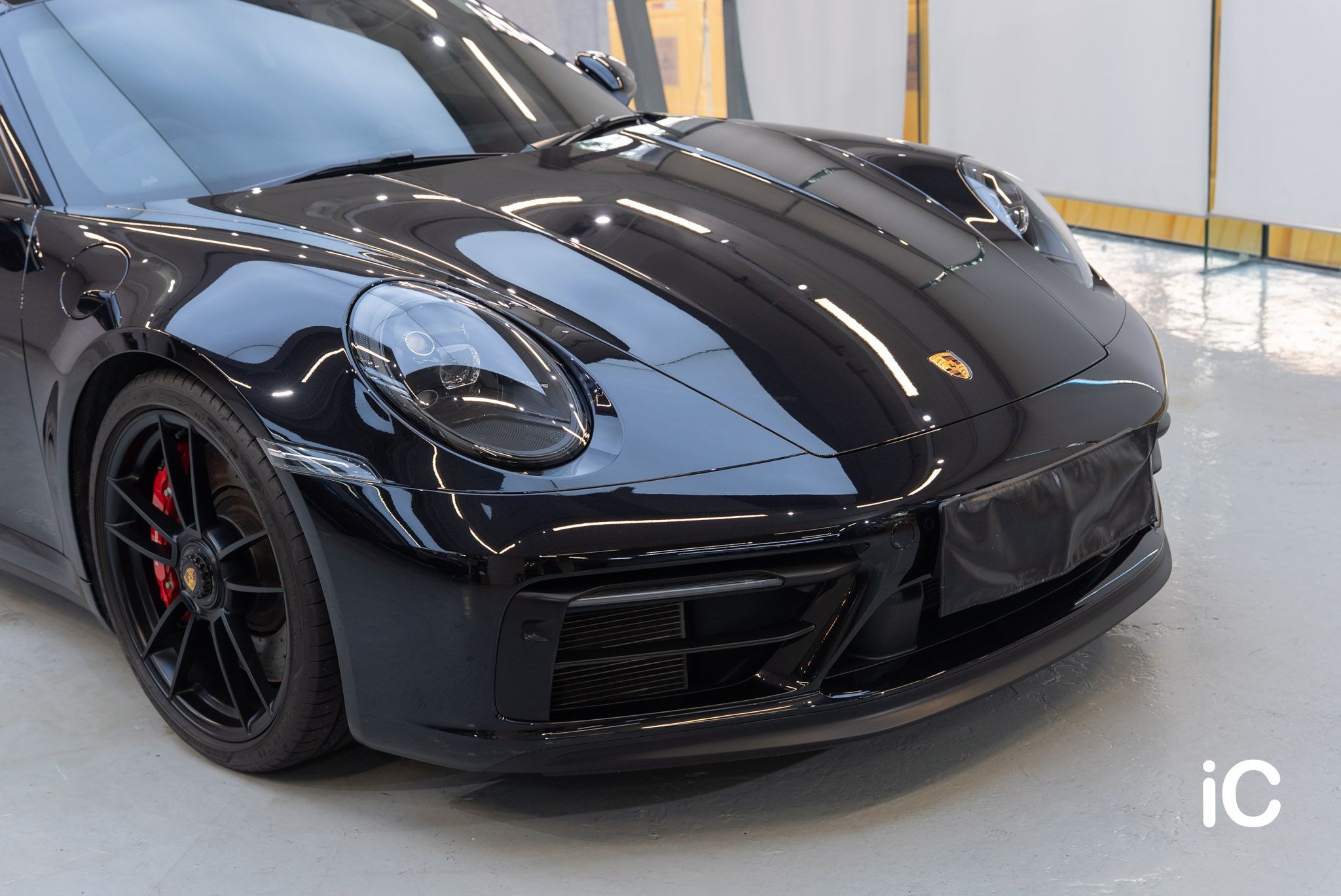 Porsche 911 Carrera GTS 透明 PPF 施工作品