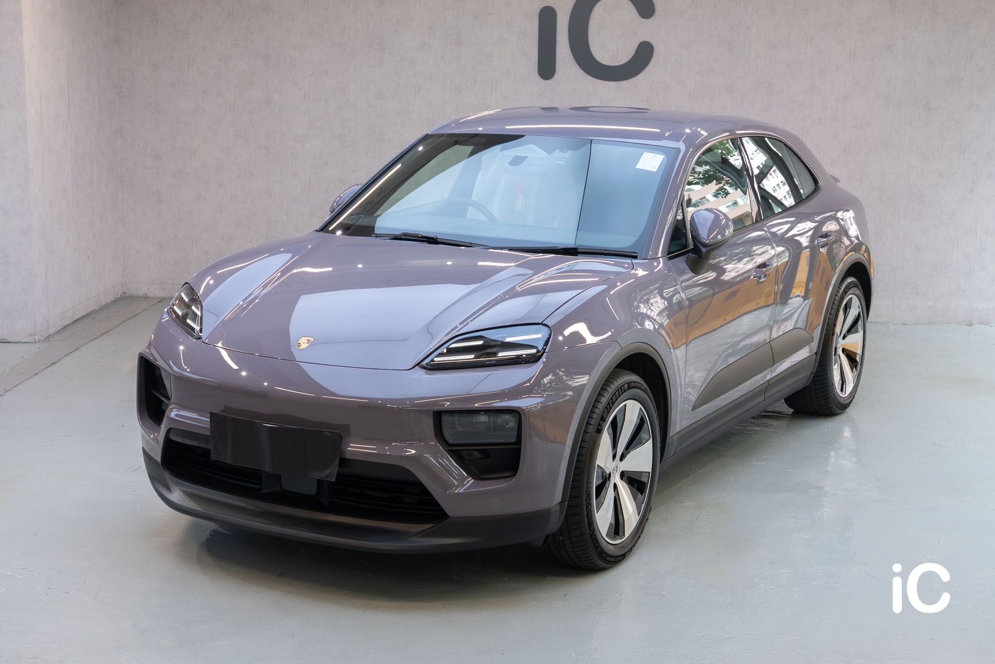Porsche Macan EV 透明 PPF 施工作品