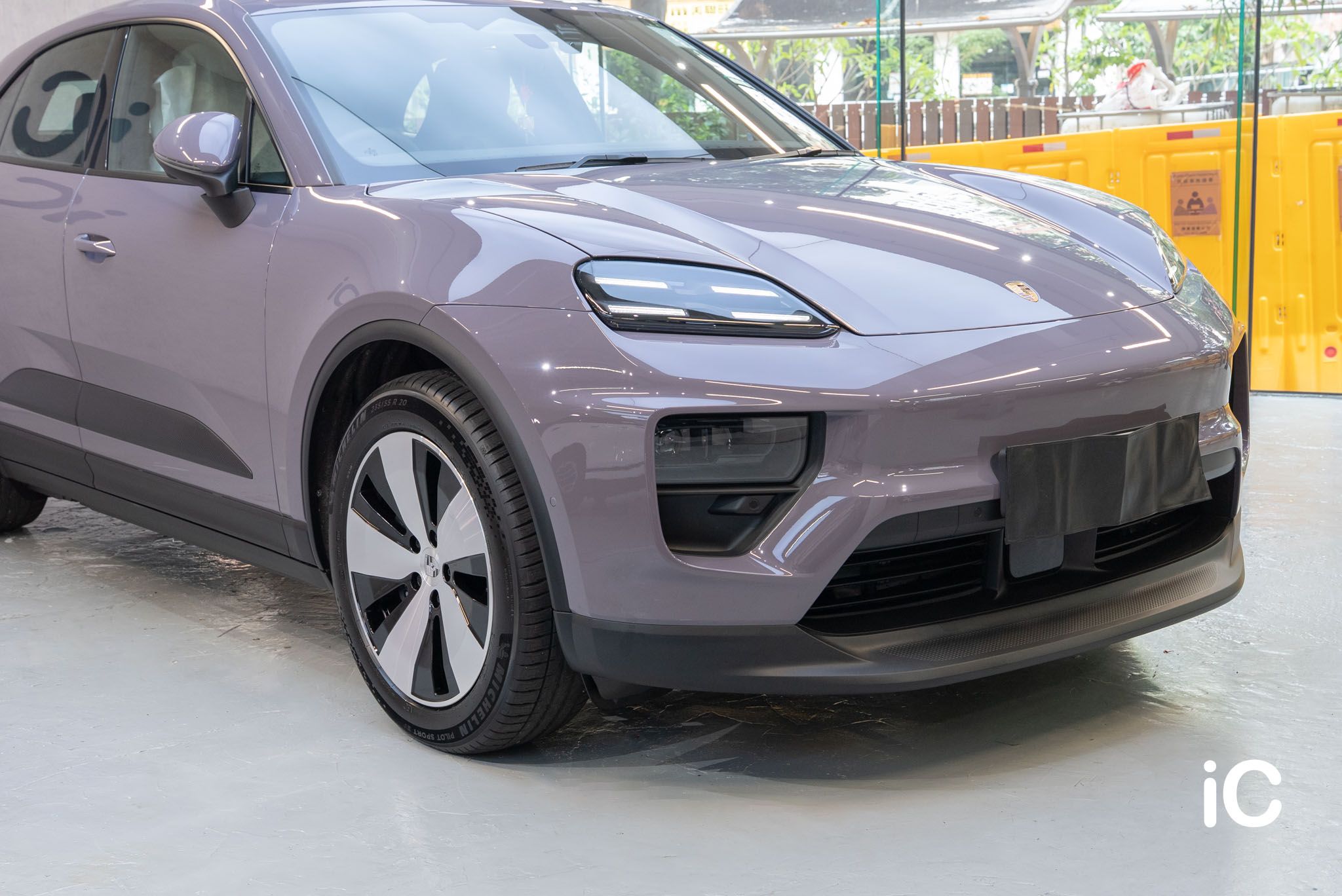 Porsche Macan EV 透明 PPF 施工作品