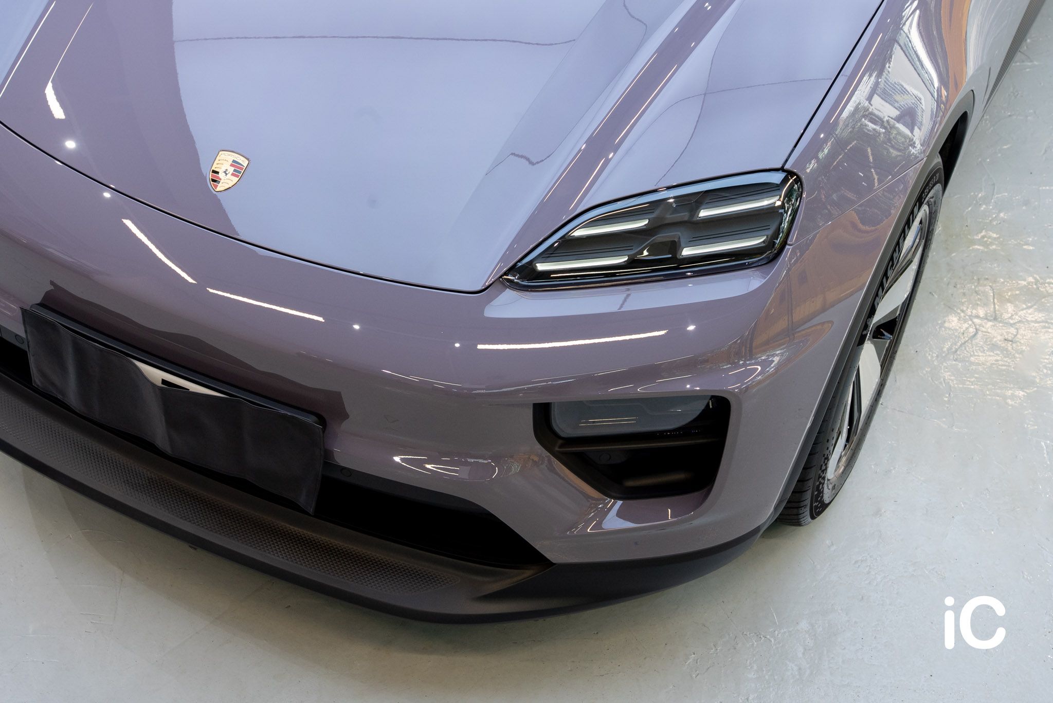 Porsche Macan EV 透明 PPF 施工作品