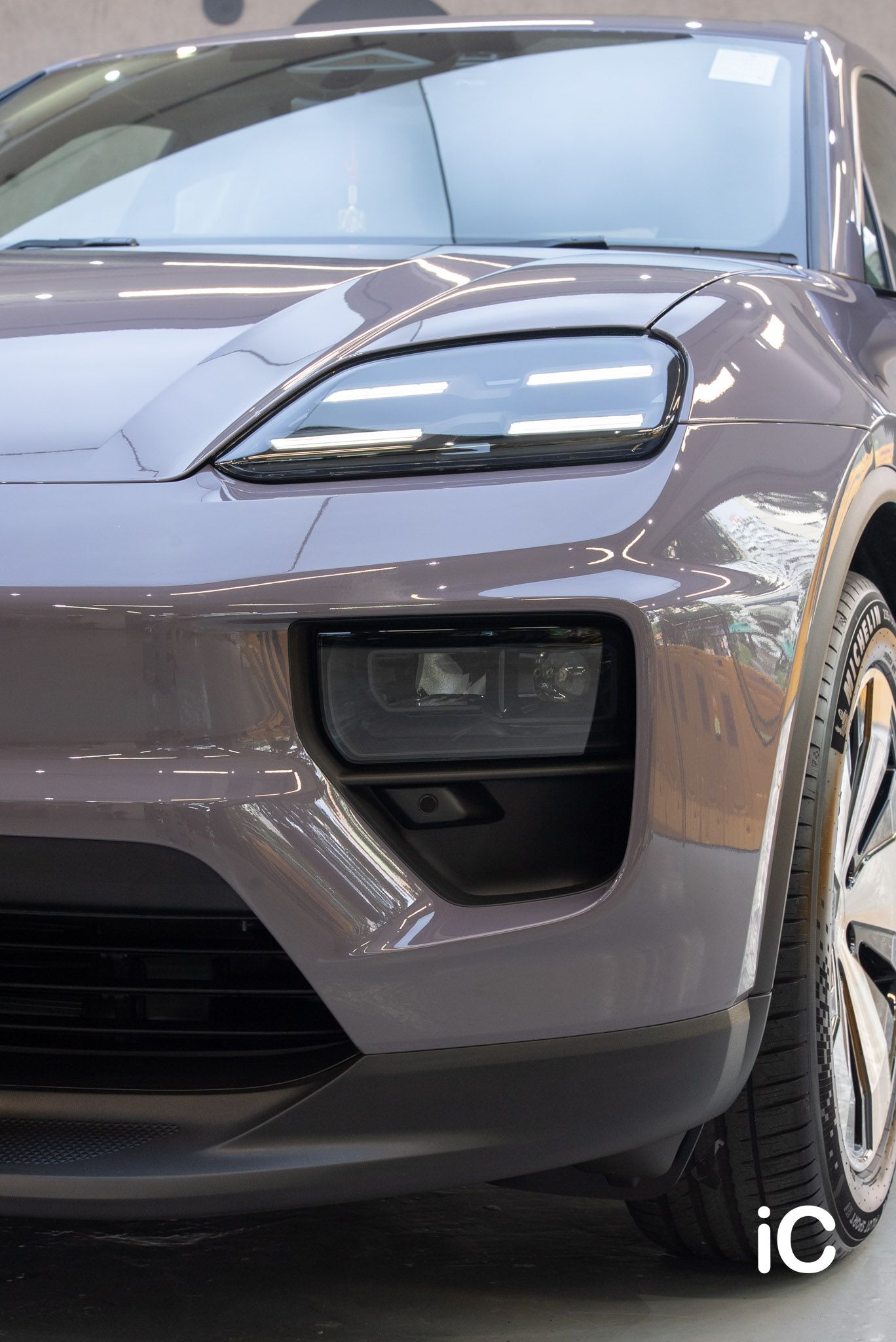 Porsche Macan EV 透明 PPF 施工作品