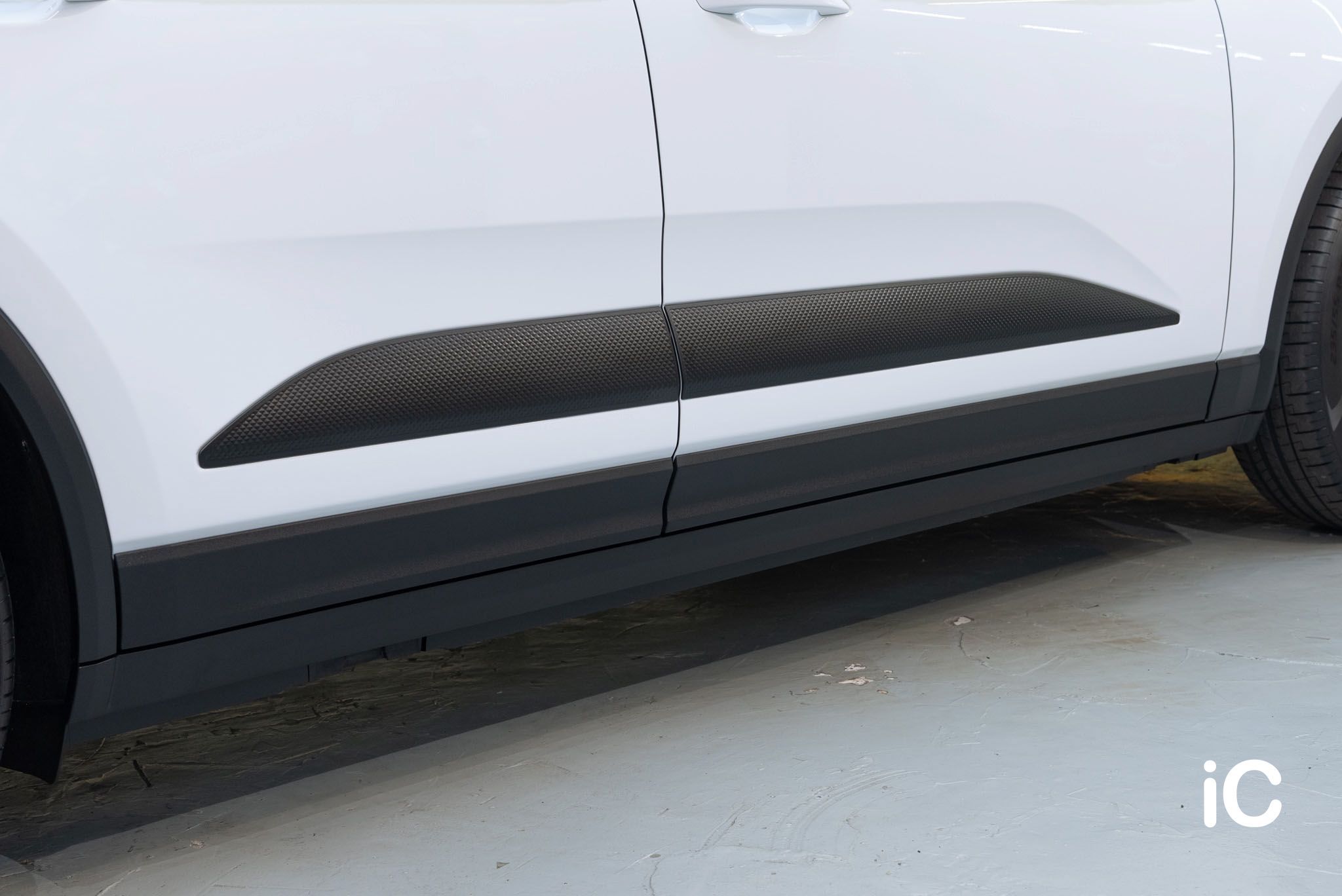 Porsche Macan EV 透明 PPF 施工作品