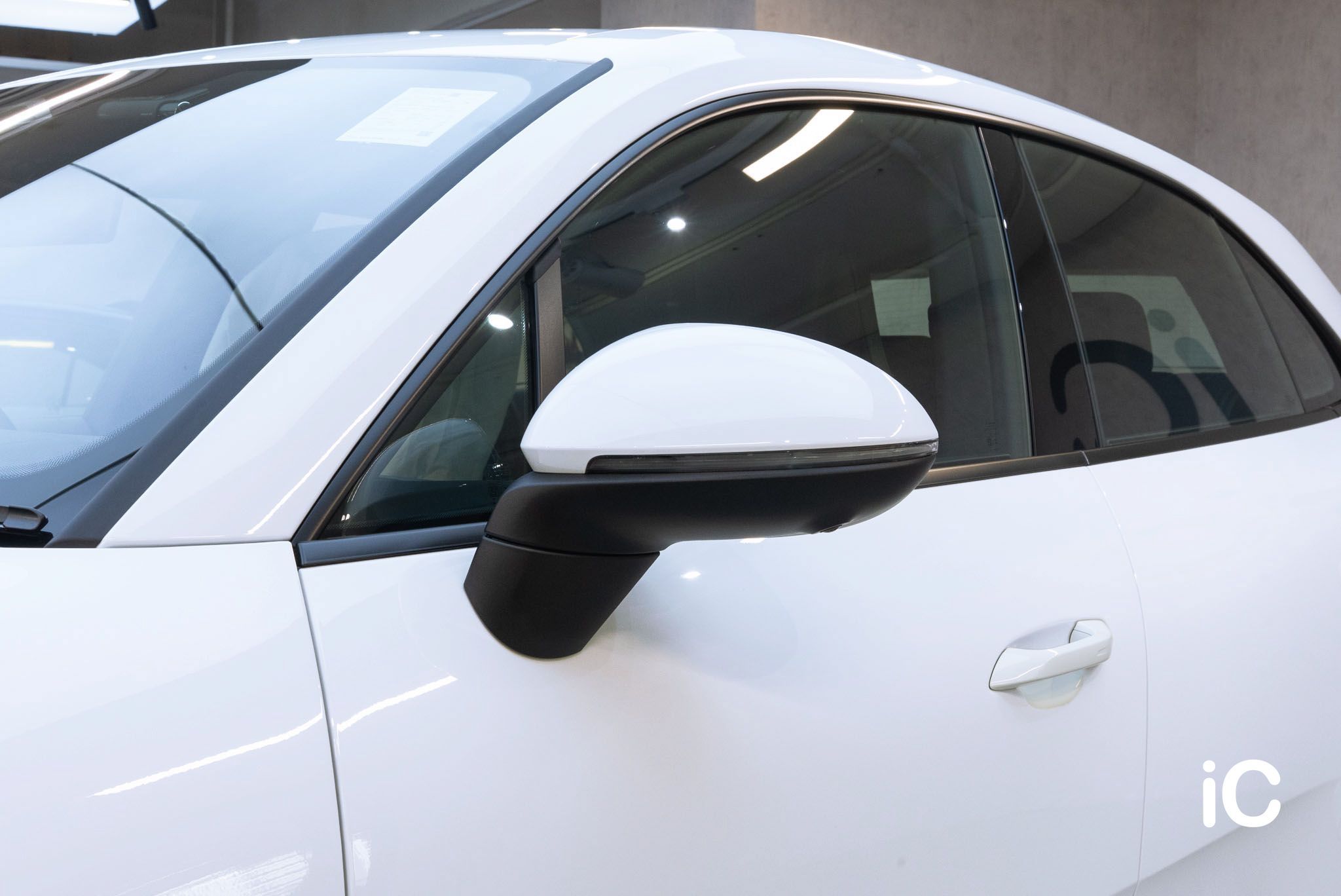 Porsche Macan EV 透明 PPF 施工作品