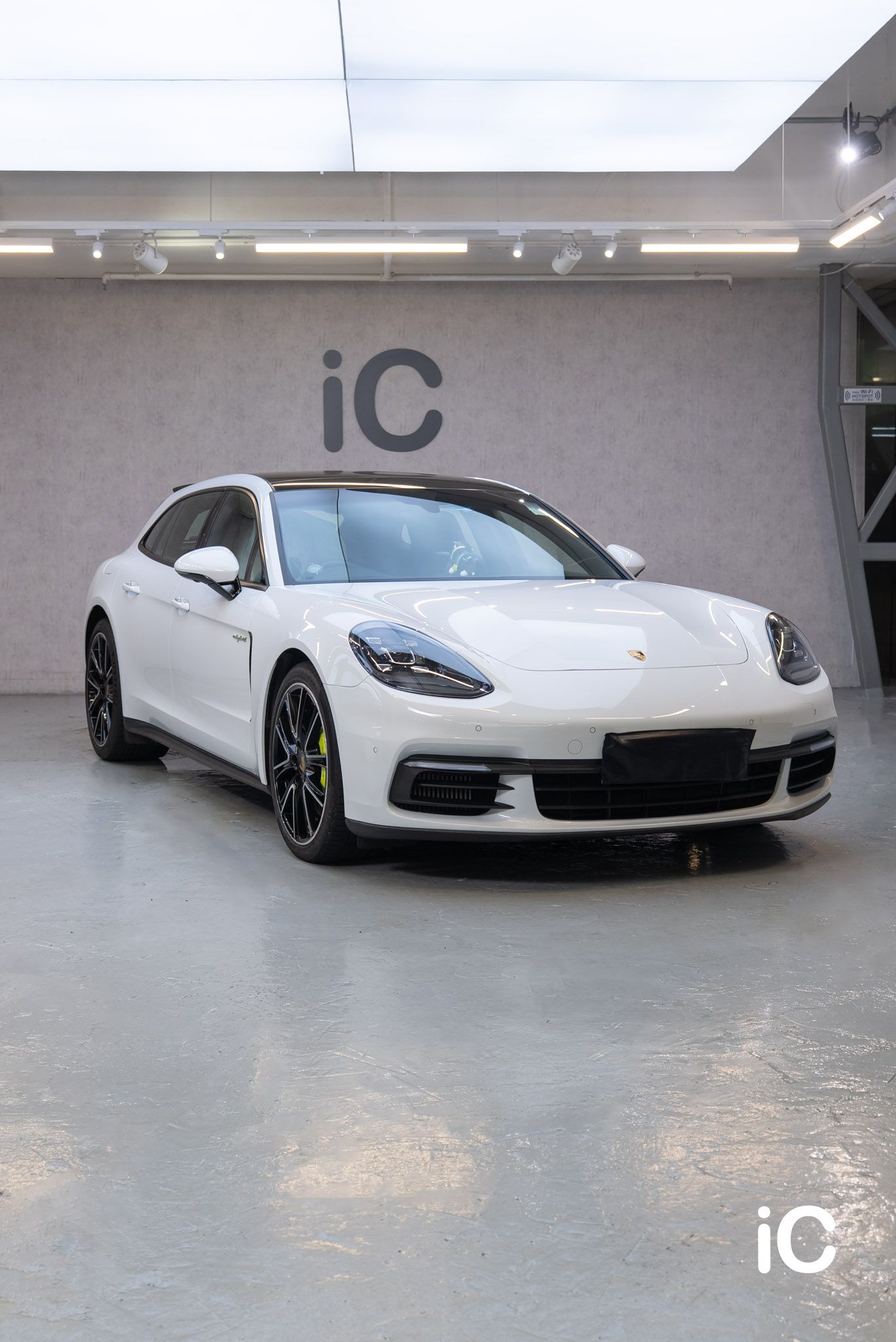 Porsche Panamera 4 E-Hybrid Sport Turismo 鍍膜 施工作品