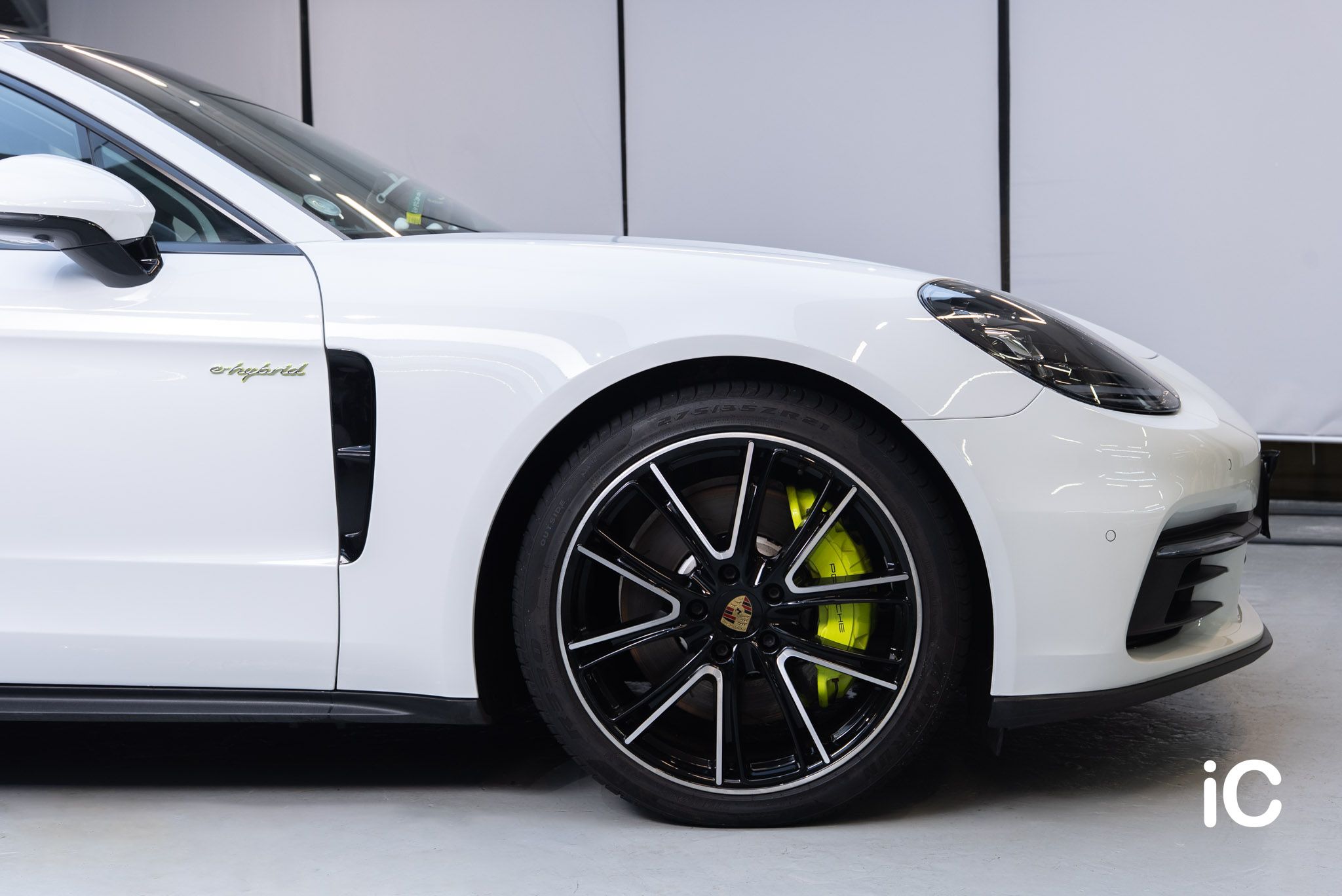 Porsche Panamera 4 E-Hybrid Sport Turismo 鍍膜 施工作品