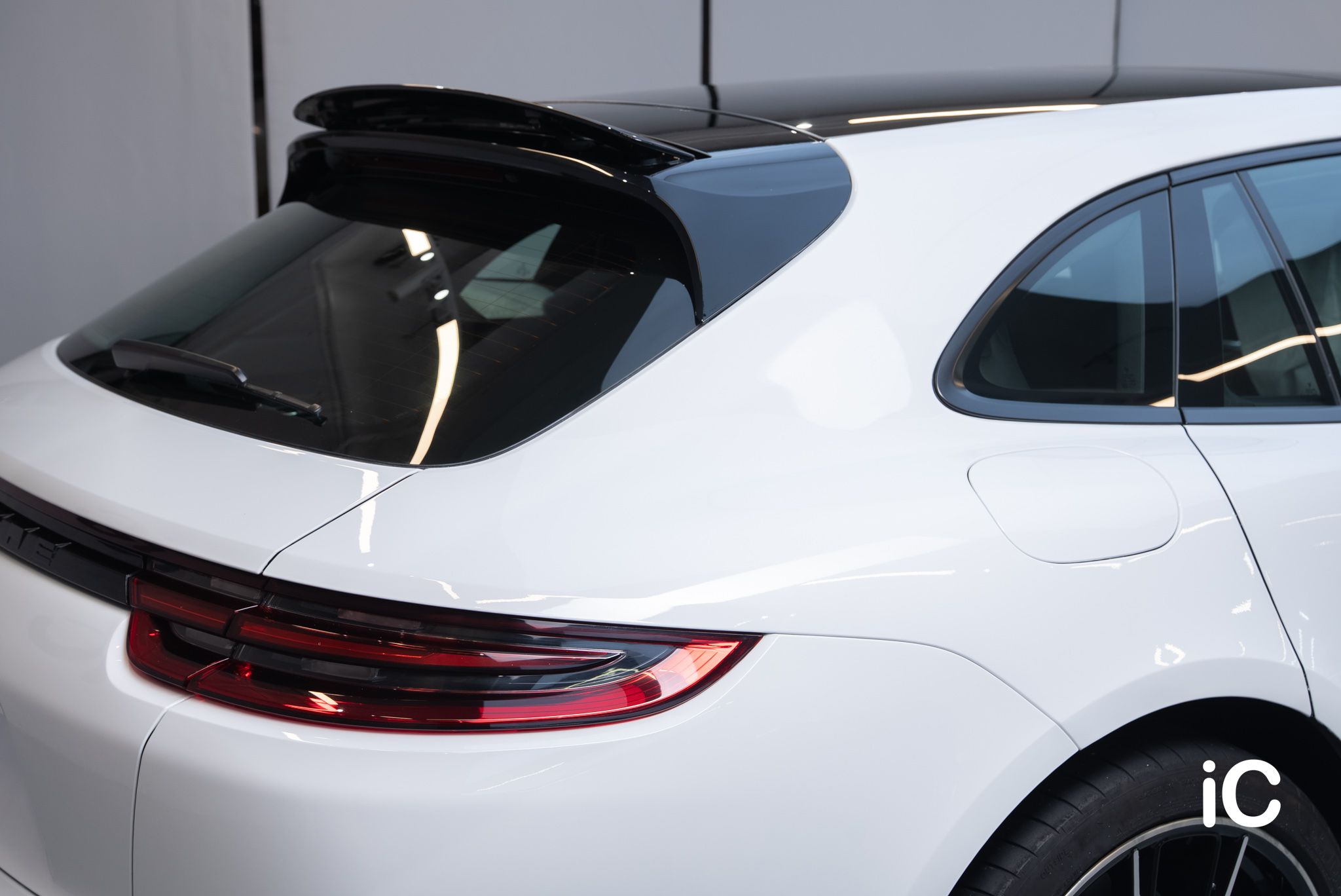 Porsche Panamera 4 E-Hybrid Sport Turismo 鍍膜 施工作品
