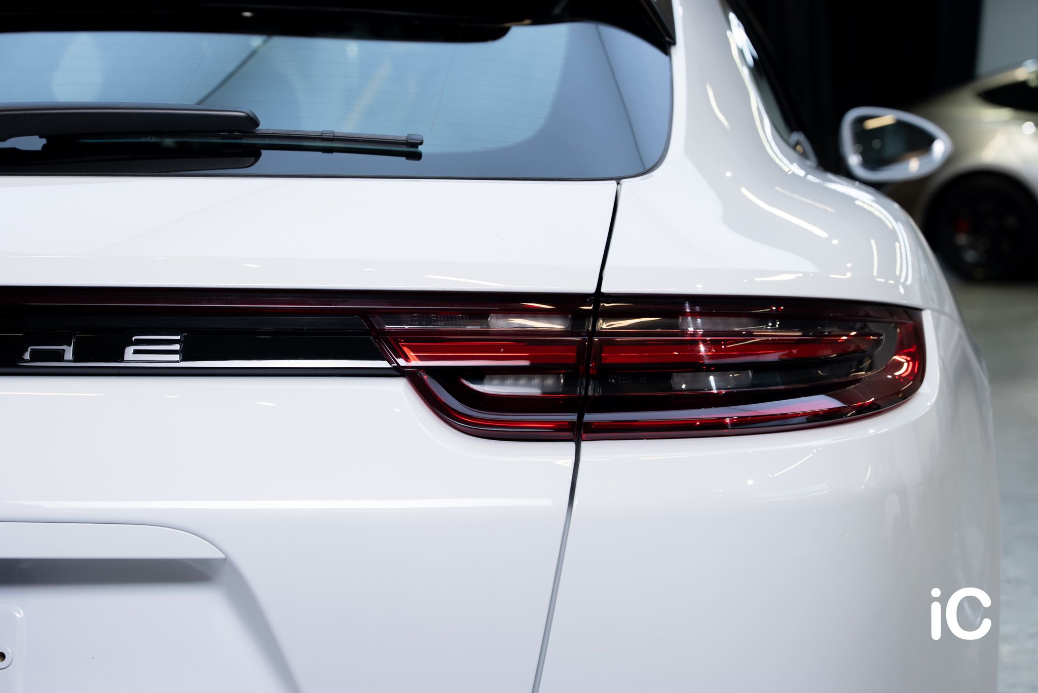 Porsche Panamera 4 E-Hybrid Sport Turismo 鍍膜 施工作品
