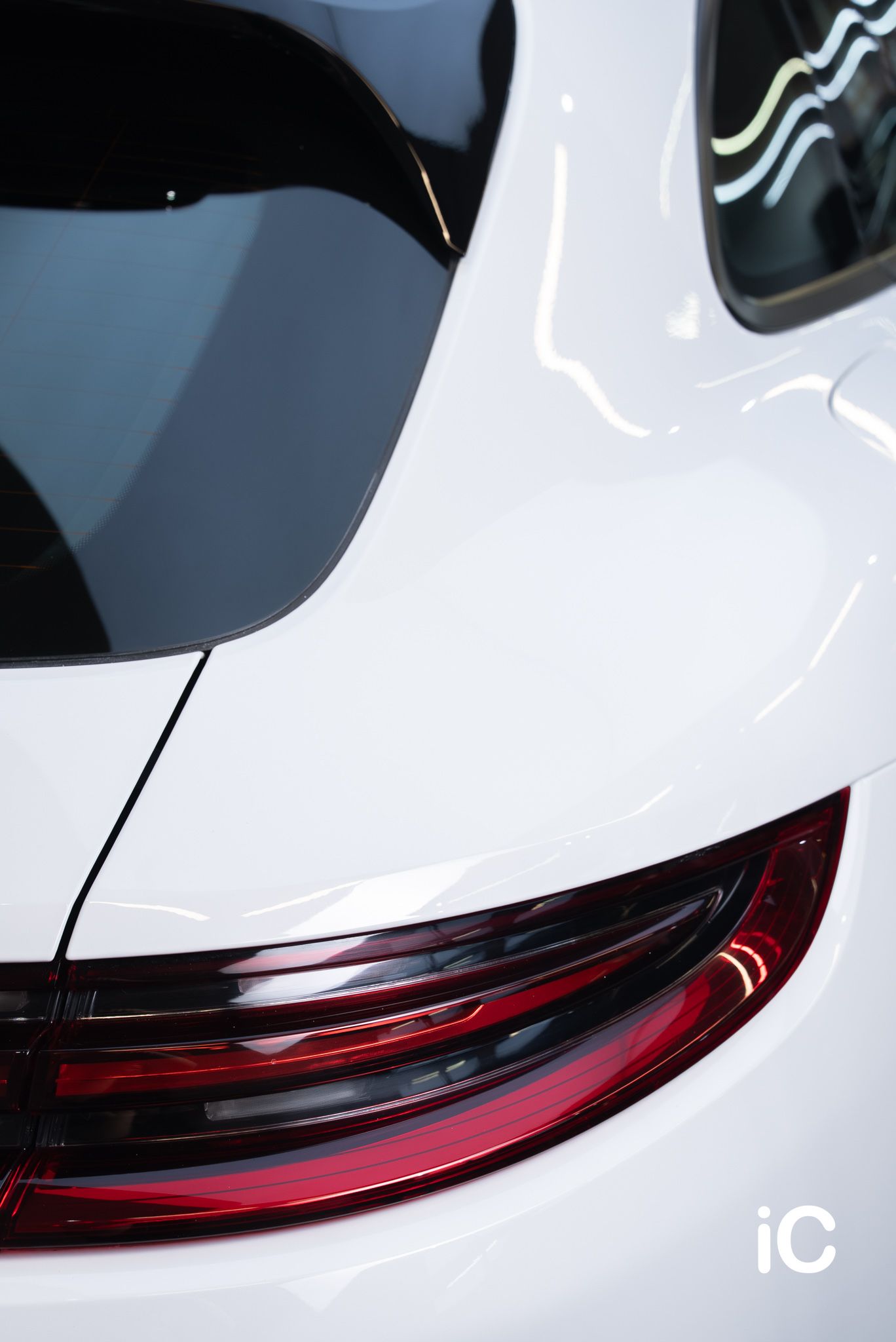 Porsche Panamera 4 E-Hybrid Sport Turismo 鍍膜 施工作品