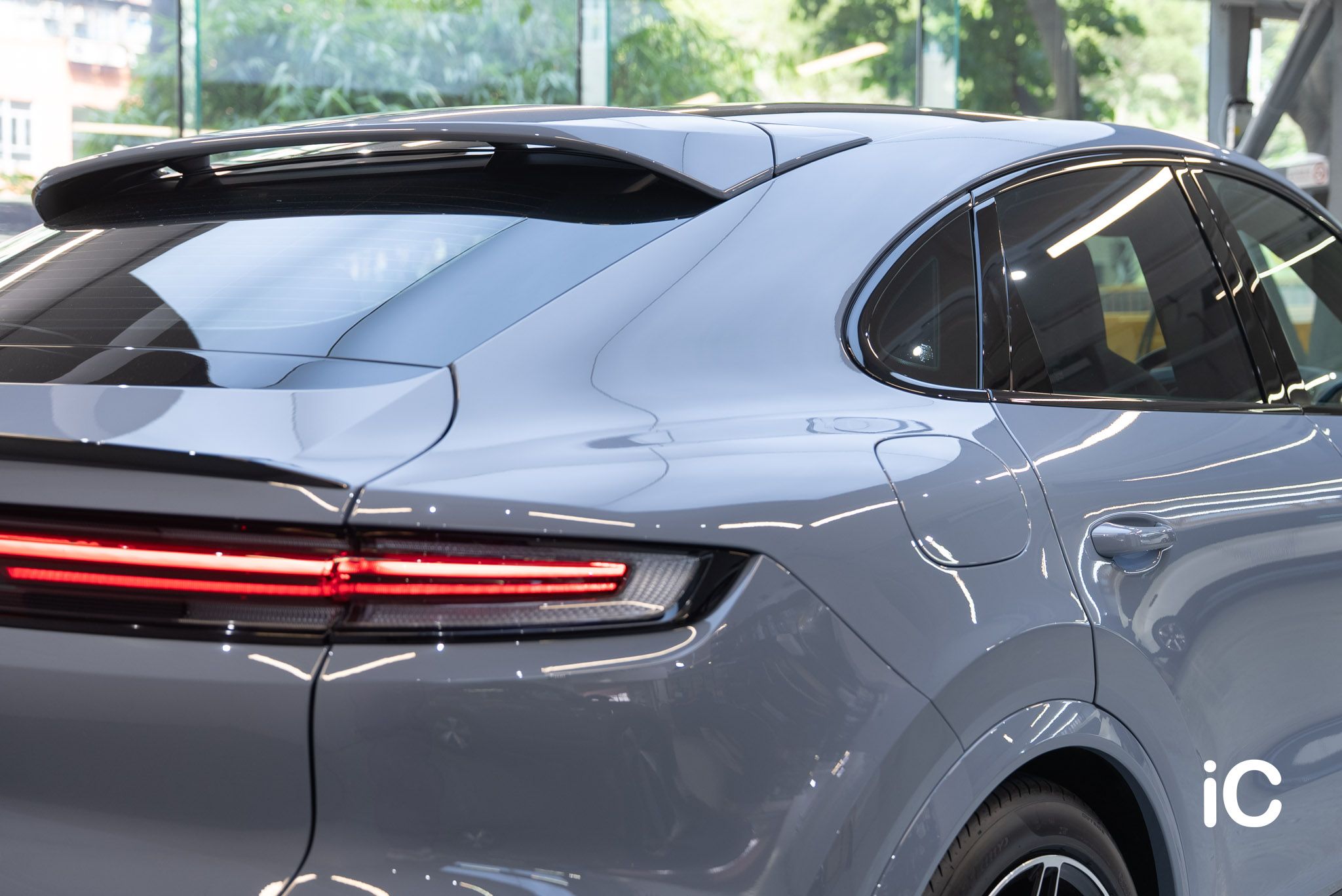 Porsche Cayenne 轉色 PPF 施工作品
