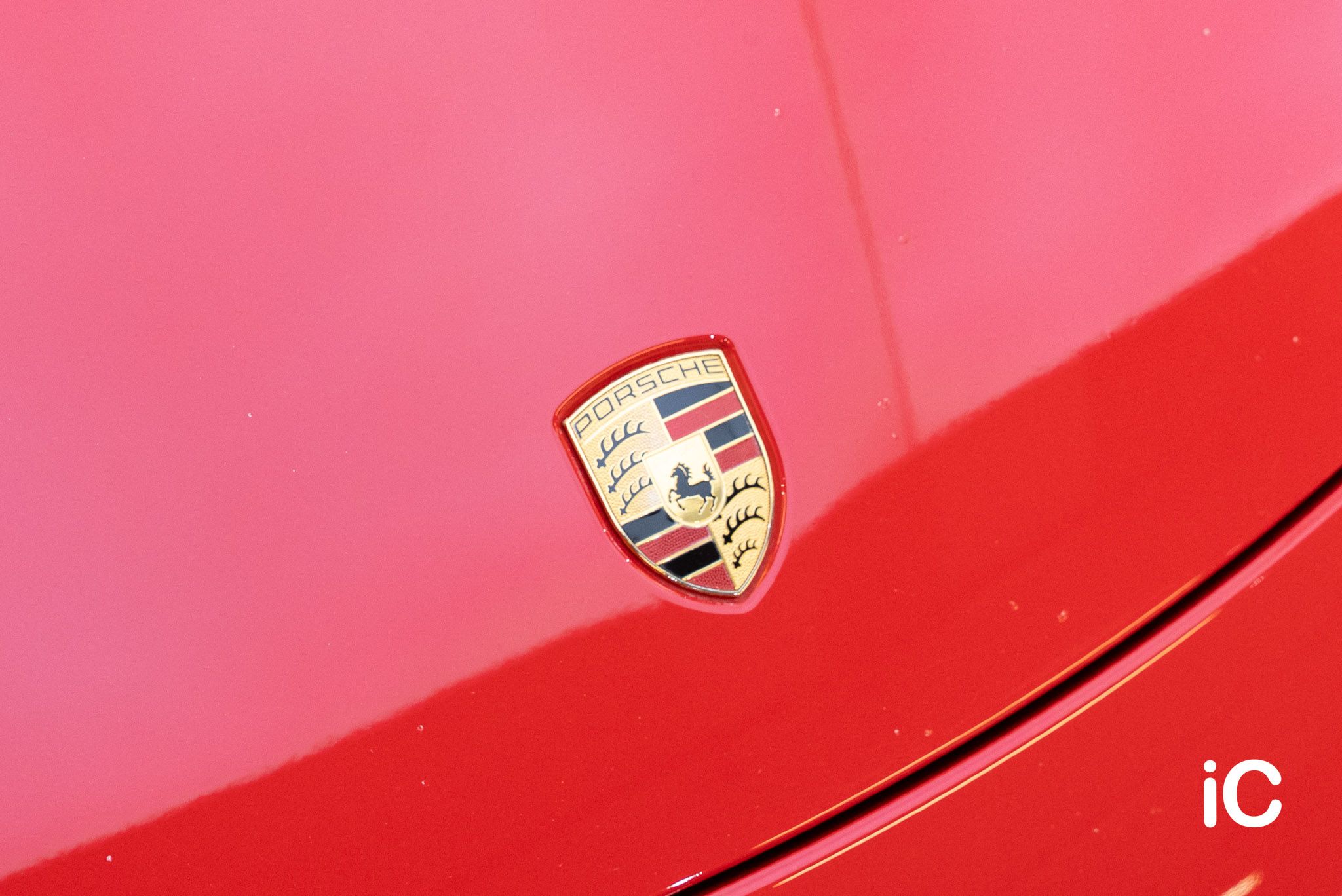 Porsche 718 Cayman 鍍膜 施工作品