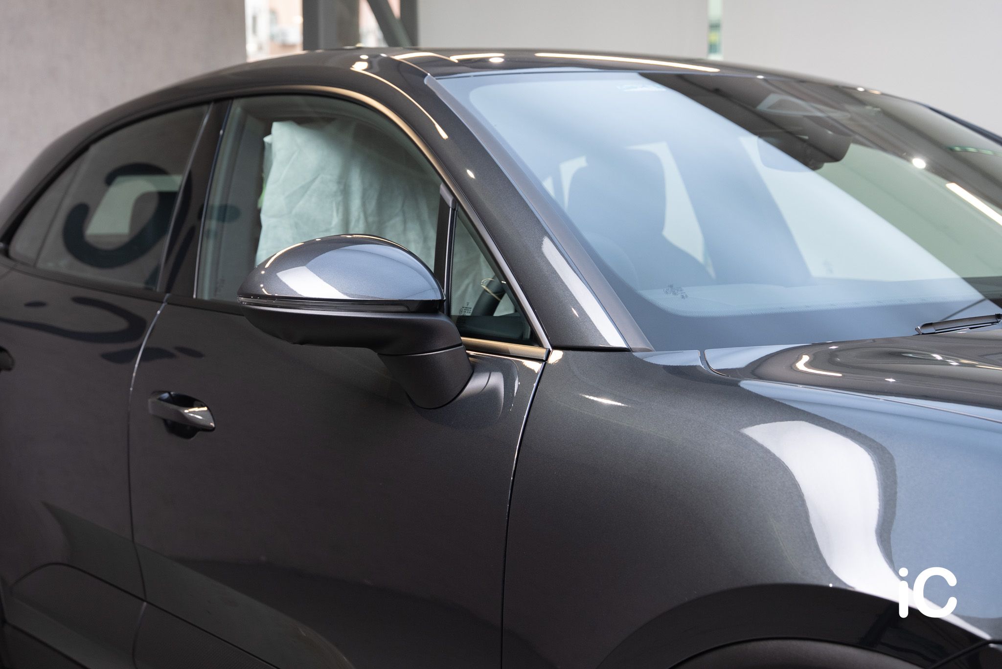 Porsche Macan EV 鍍膜 施工作品