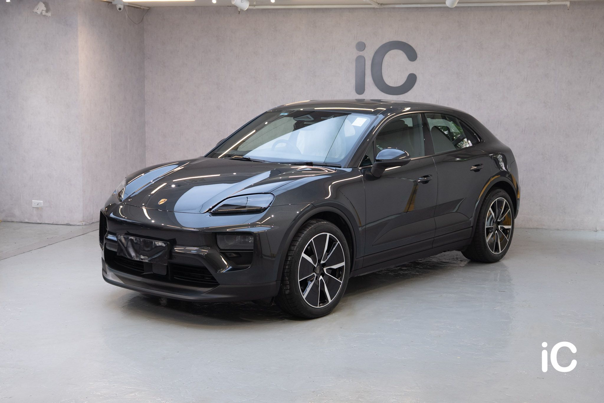 Porsche Macan EV 鍍膜 施工作品