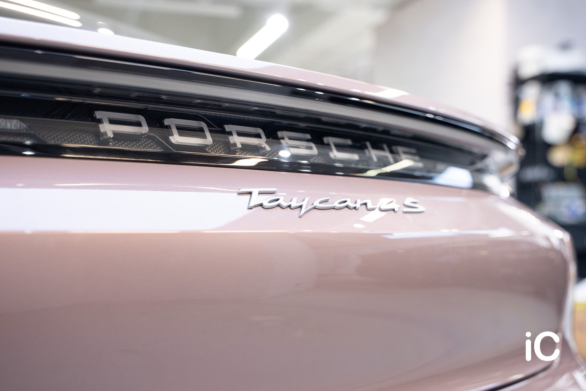 Porsche Taycan 4S 透明 PPF 施工作品