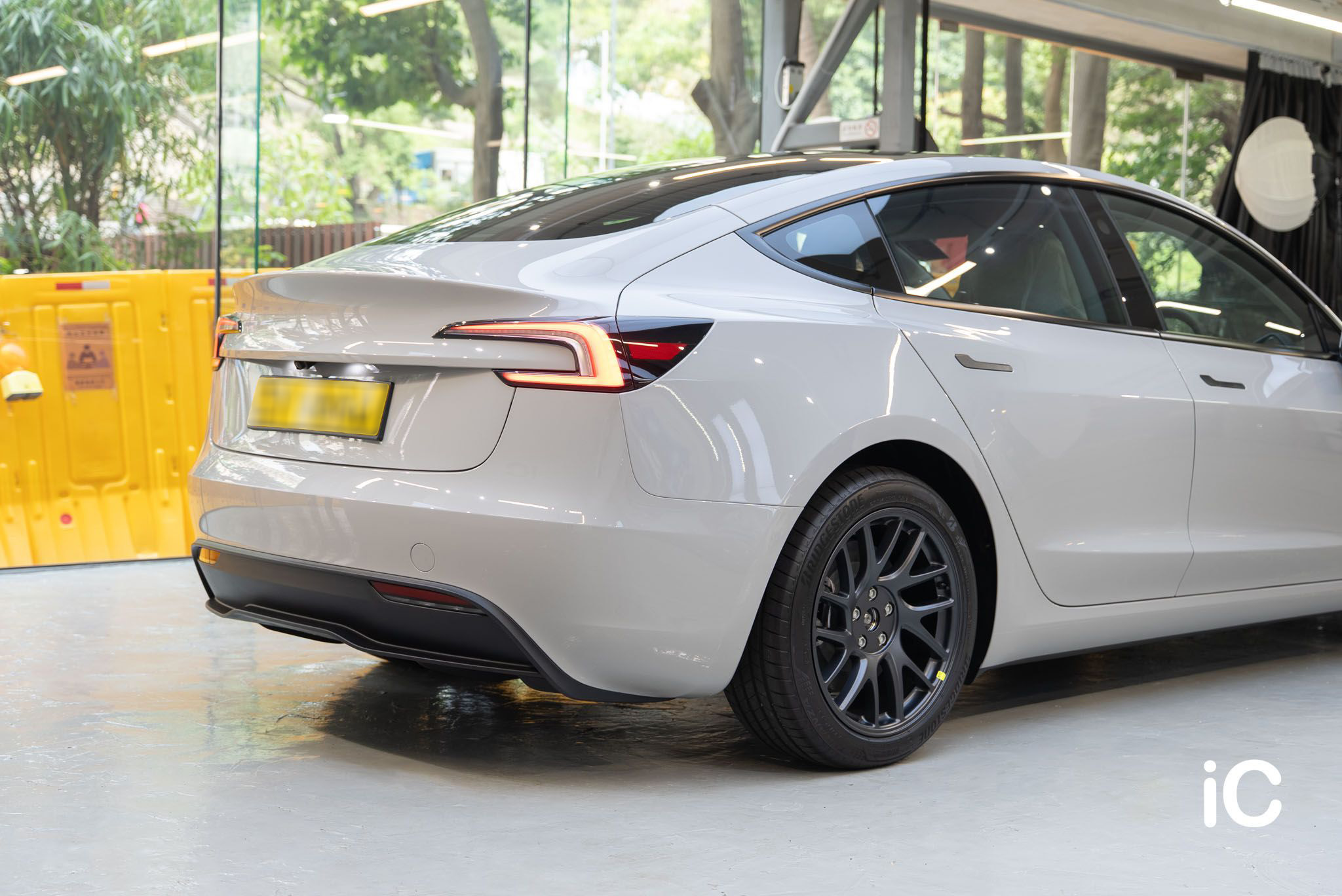 Tesla Model 3 轉色 PPF 施工作品