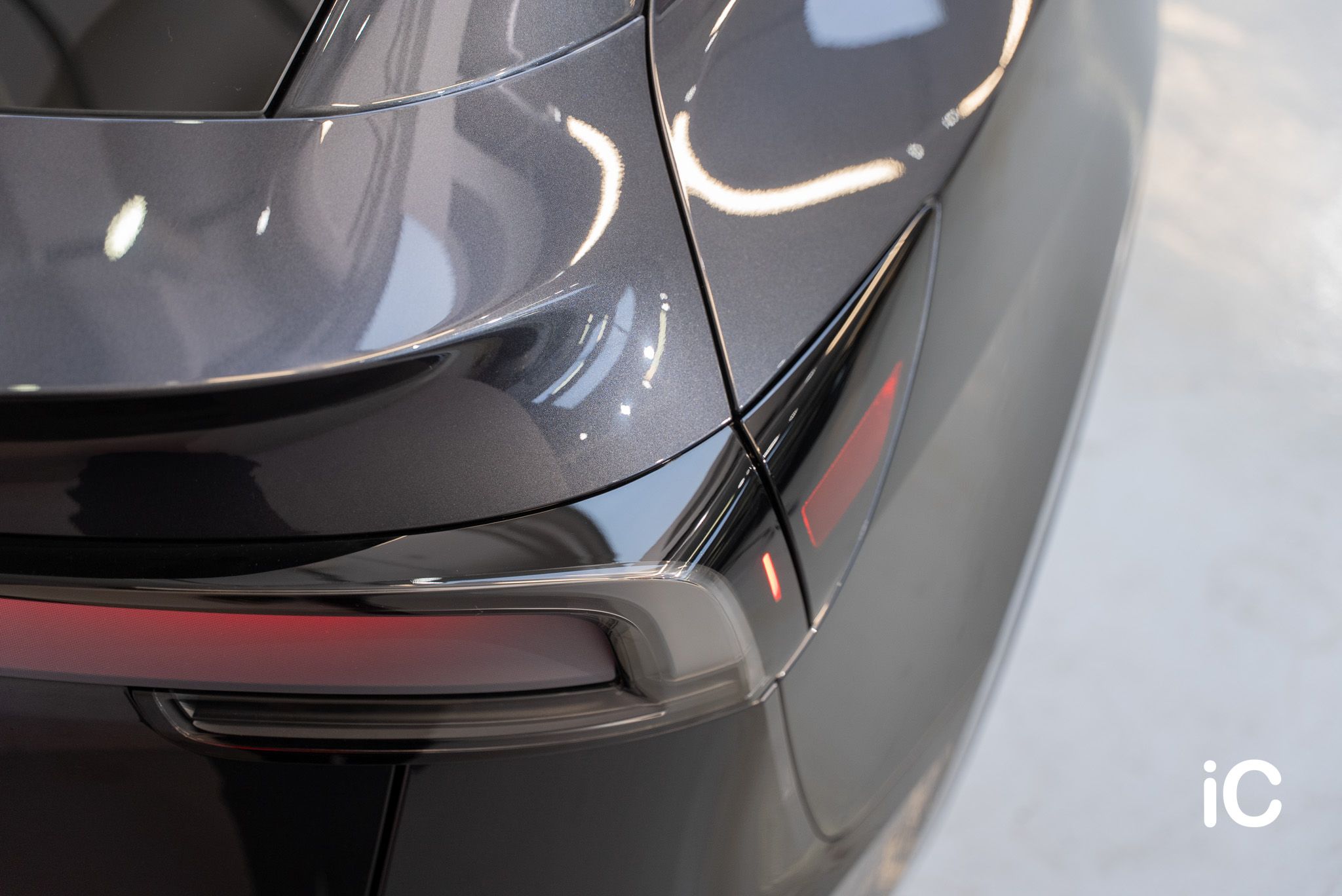Tesla Model Y 透明 PPF 施工作品