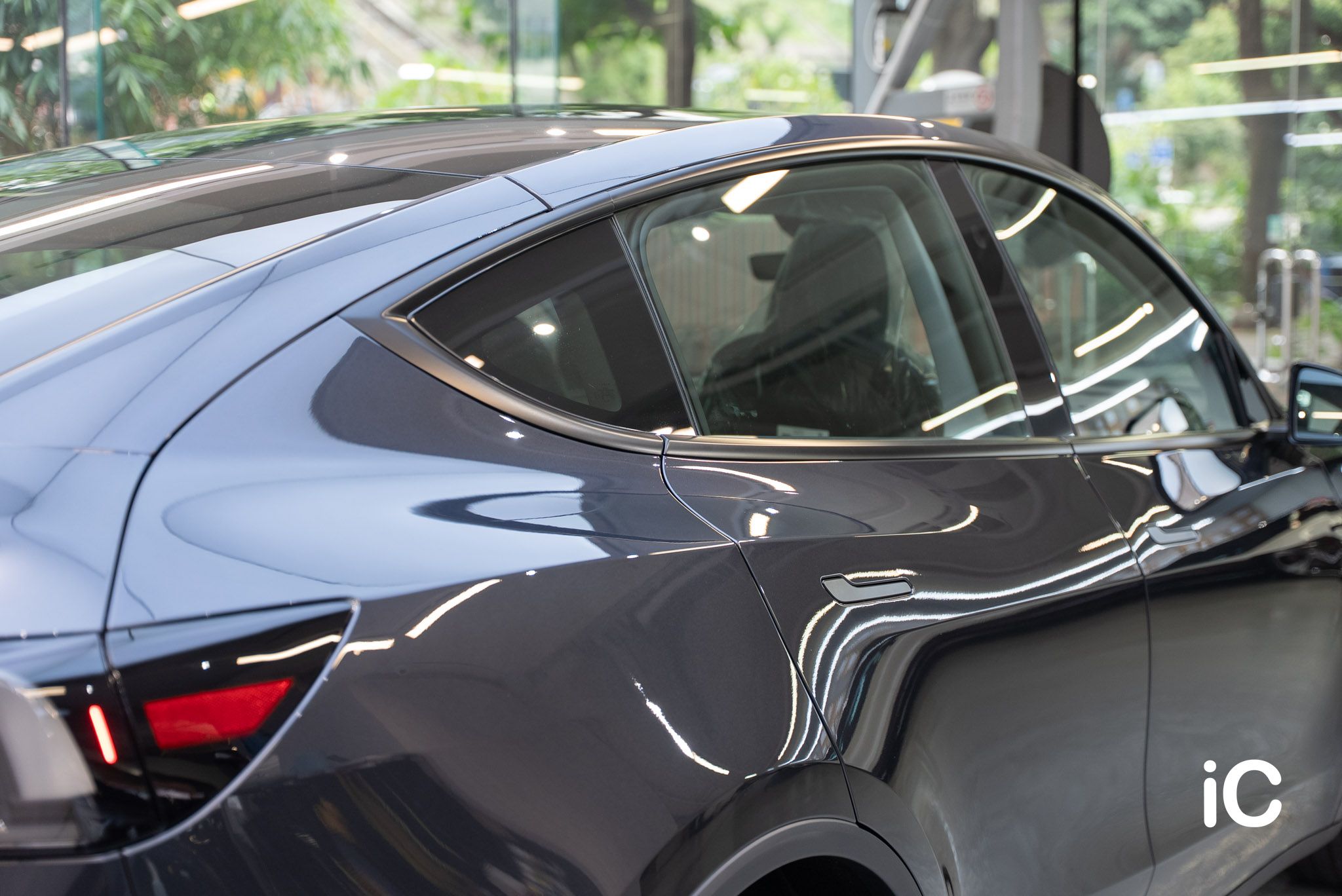 Tesla Model Y 透明 PPF 施工作品