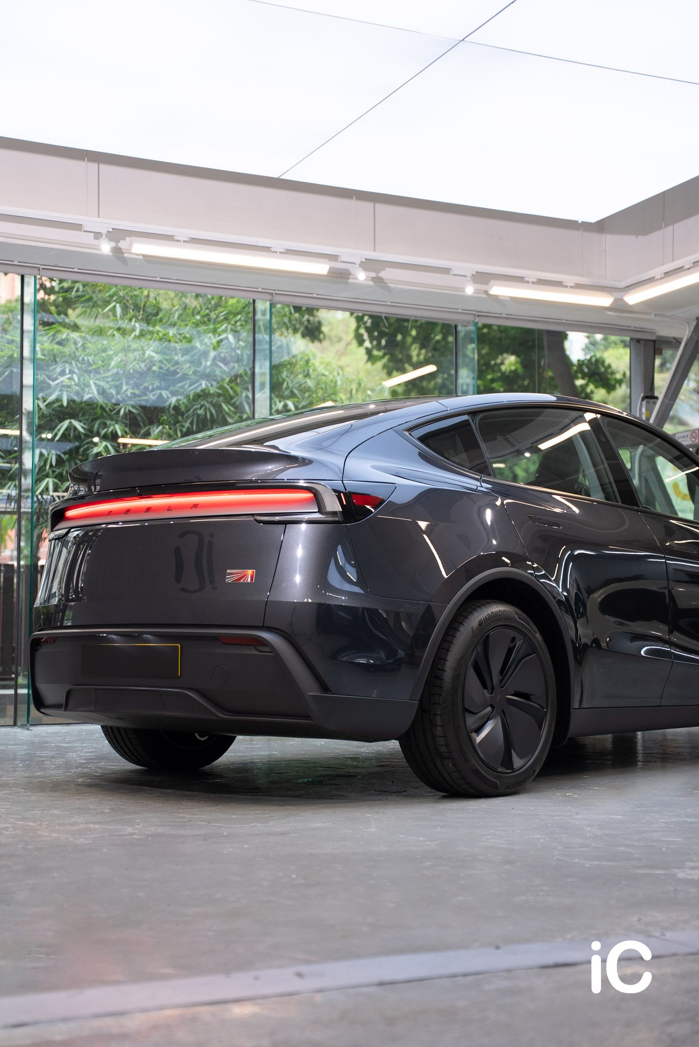 Tesla Model Y 透明 PPF 施工作品