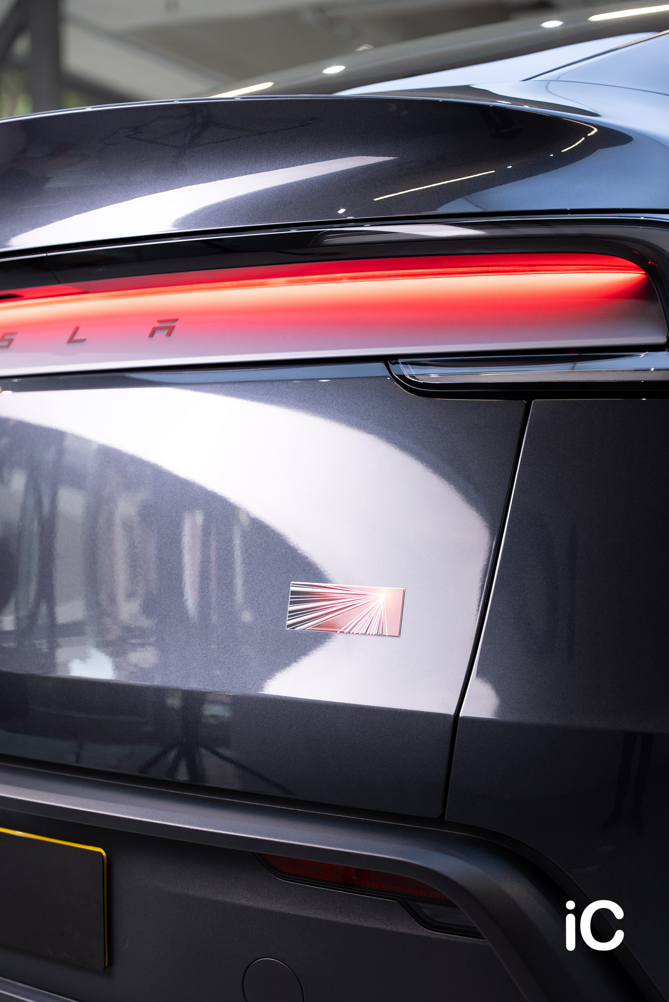 Tesla Model Y 鍍膜 施工作品