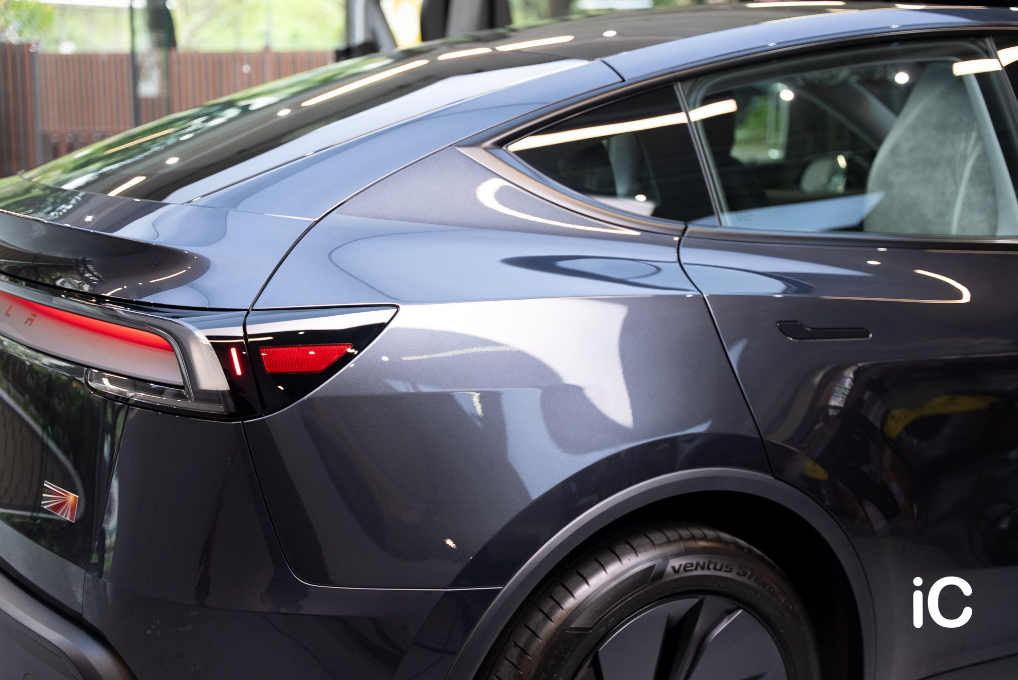 Tesla Model Y 鍍膜 施工作品