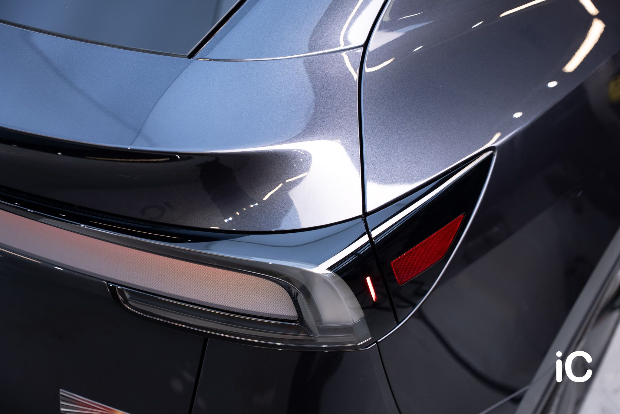 Tesla Model Y 鍍膜 施工作品
