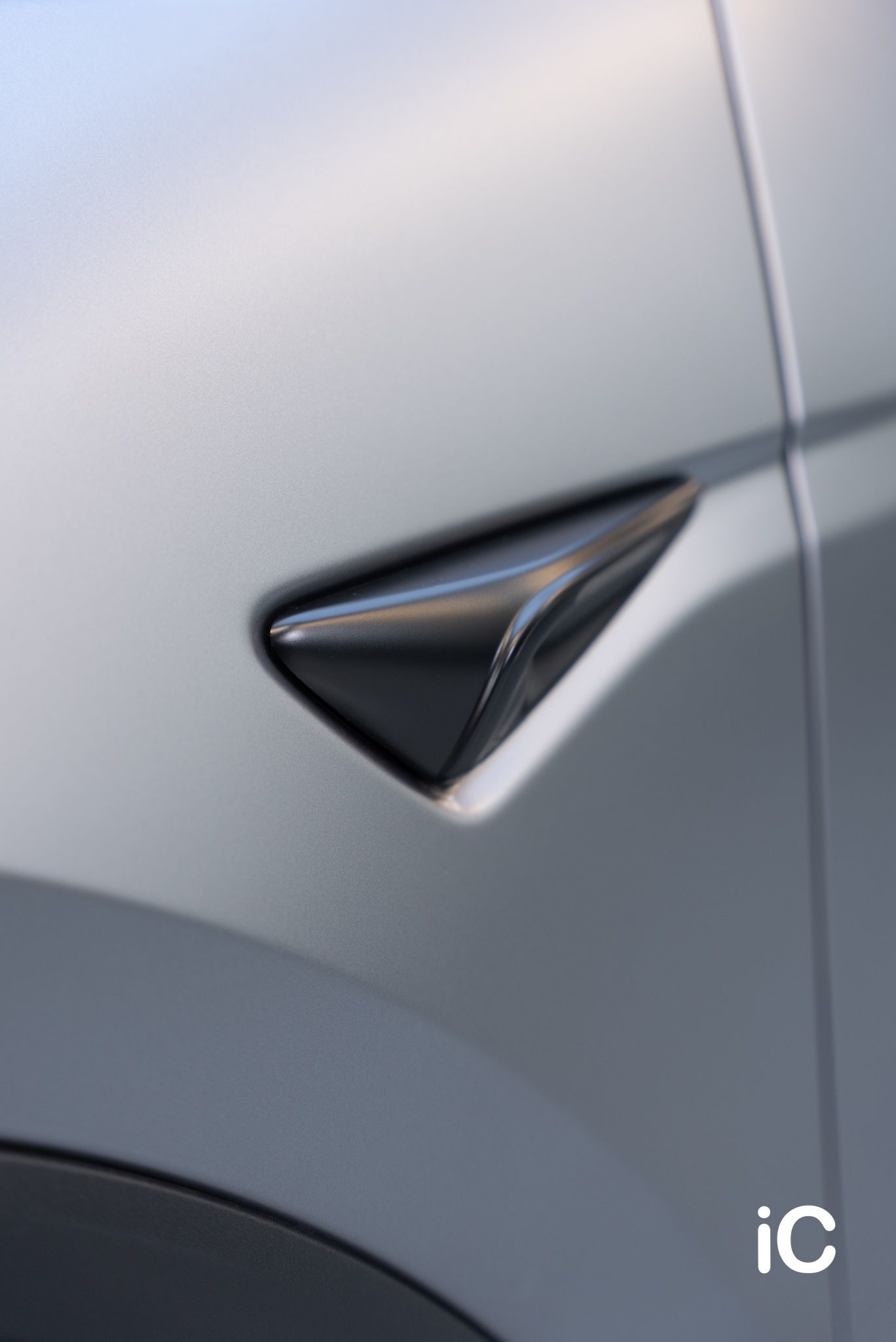 Tesla Model Y 透明 PPF 施工作品
