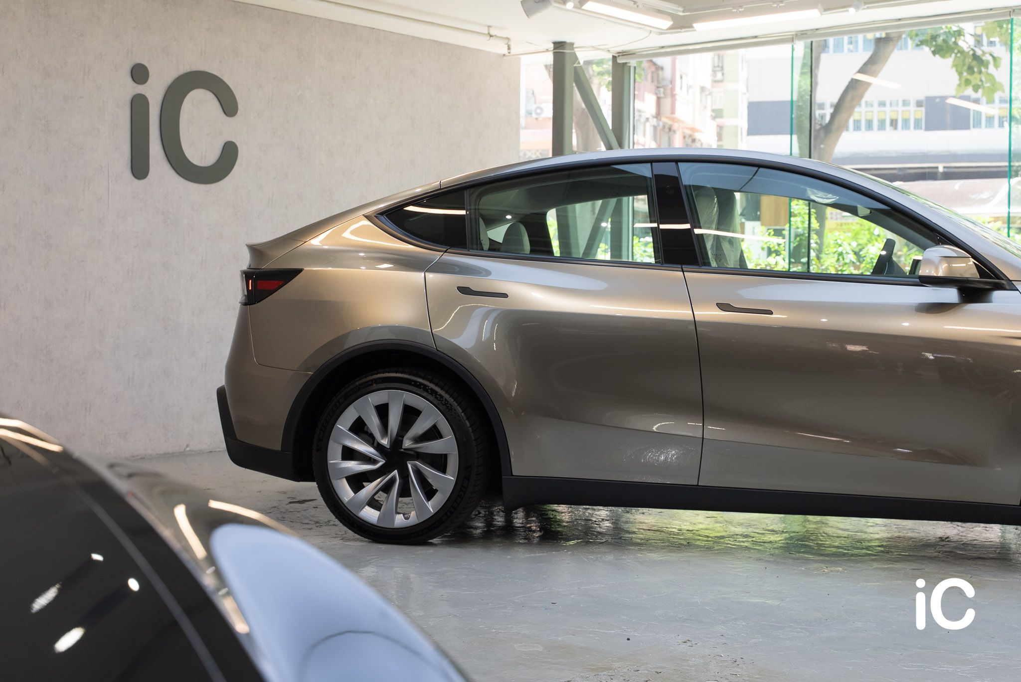 Tesla Model Y 轉色 PPF 施工作品