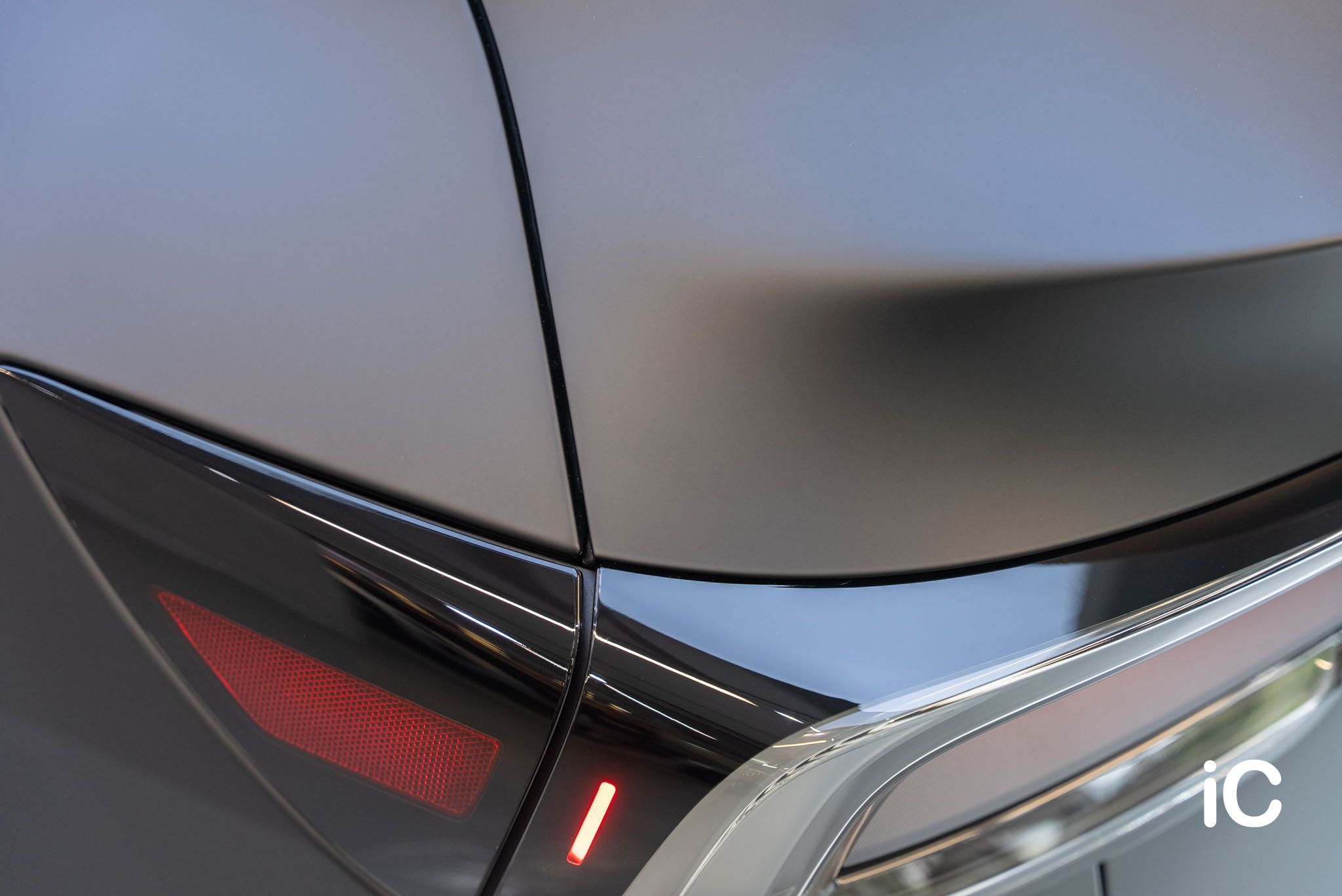 Tesla Model Y 轉色 PPF 施工作品
