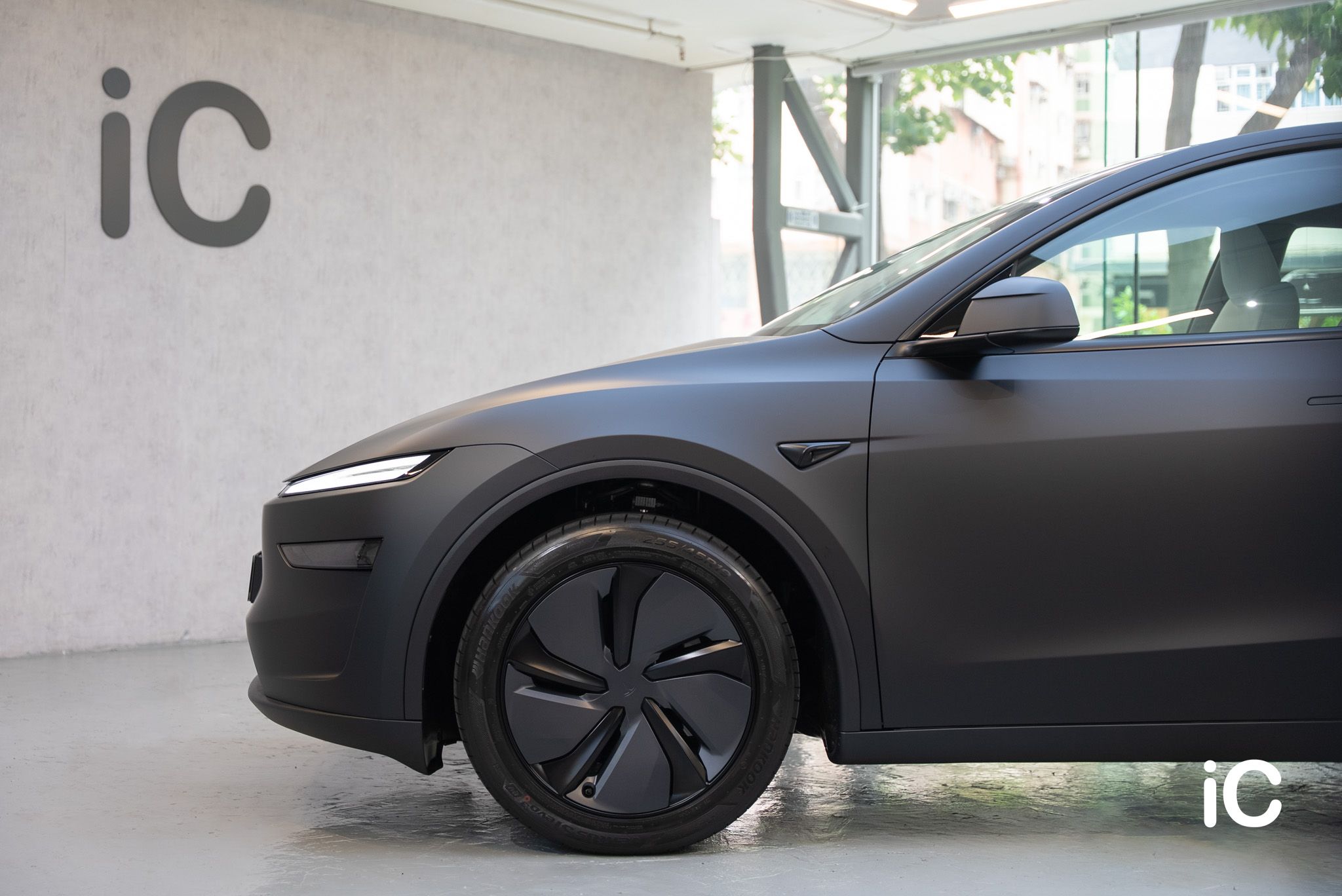 Tesla Model Y 轉色 PPF 施工作品
