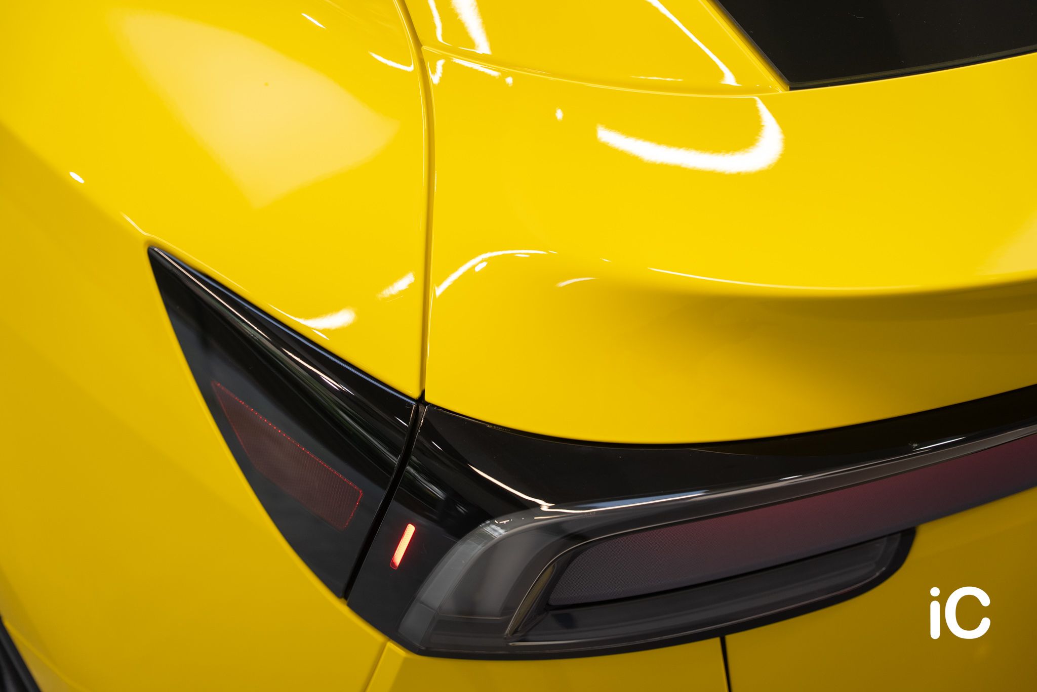 Tesla Model Y 轉色 PPF 施工作品