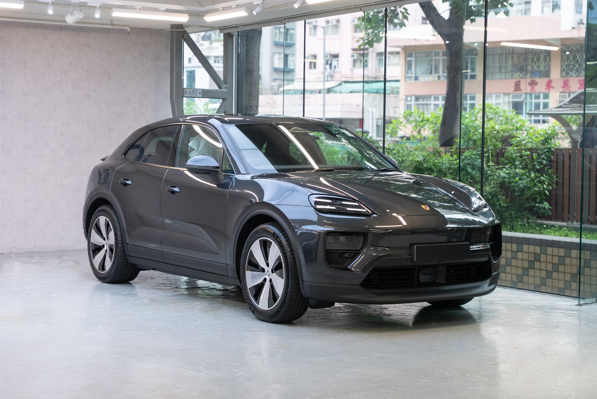Porsche Macan EV 透明 PPF 施工作品