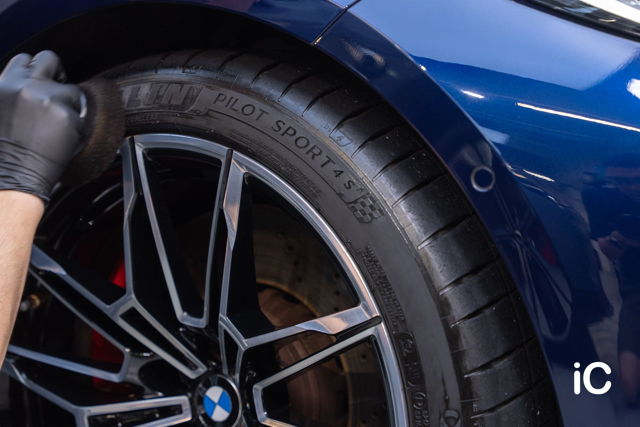 BMW M4 鍍膜 施工作品