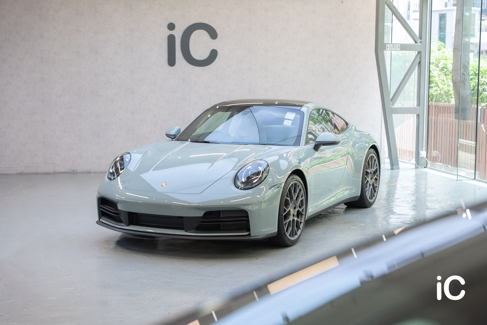 Porsche 911 透明 PPF 施工作品