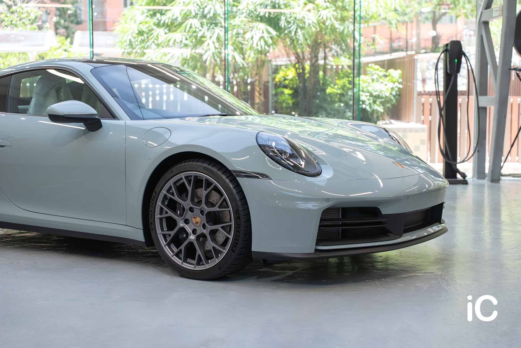 Porsche 911 透明 PPF 施工作品