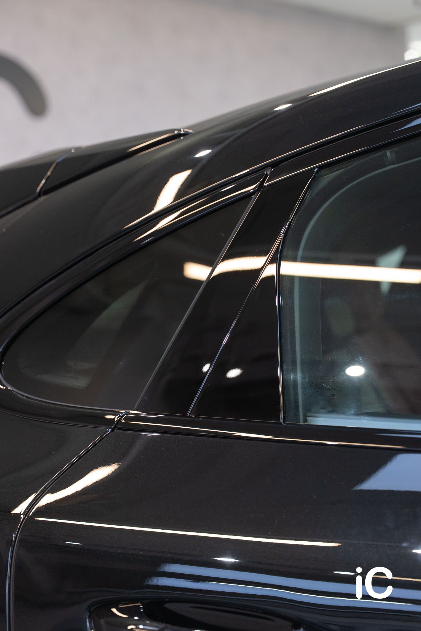 Porsche Cayenne 透明 PPF 施工作品