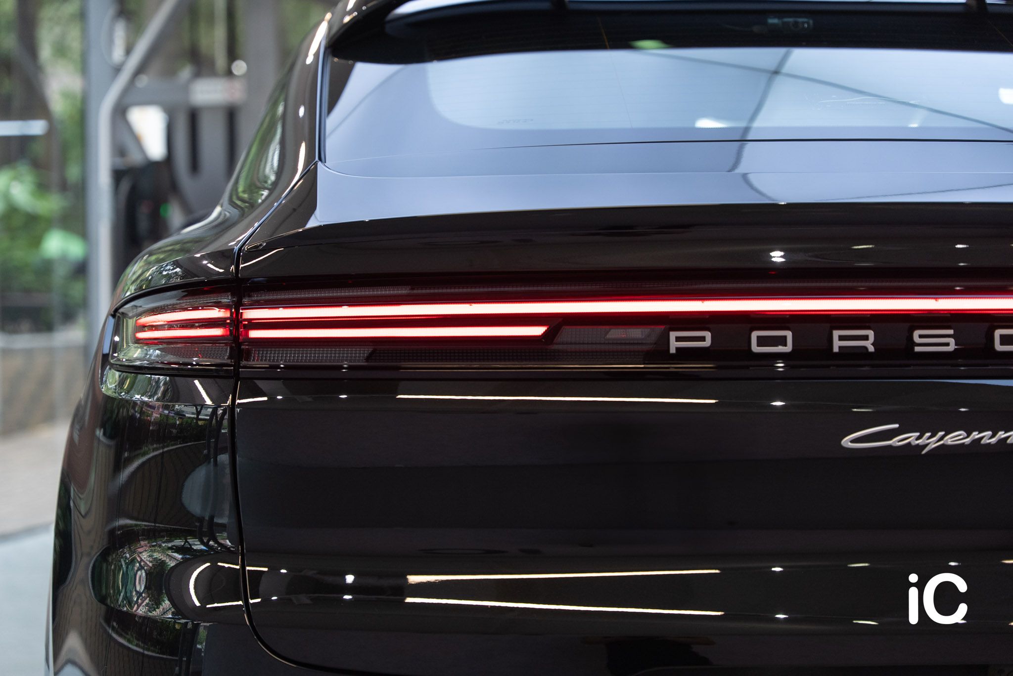 Porsche Cayenne 透明 PPF 施工作品