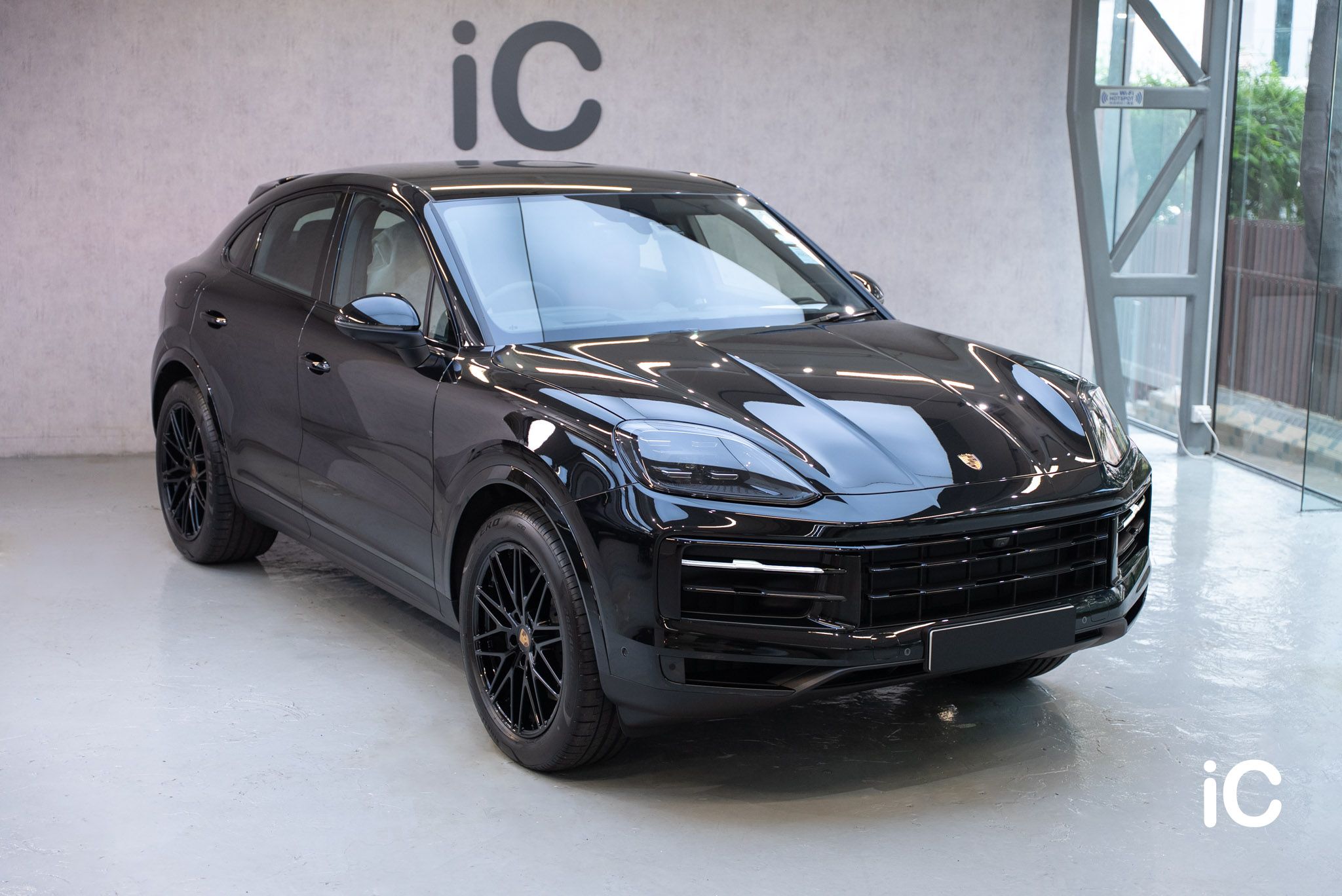 Porsche Cayenne 透明 PPF 施工作品