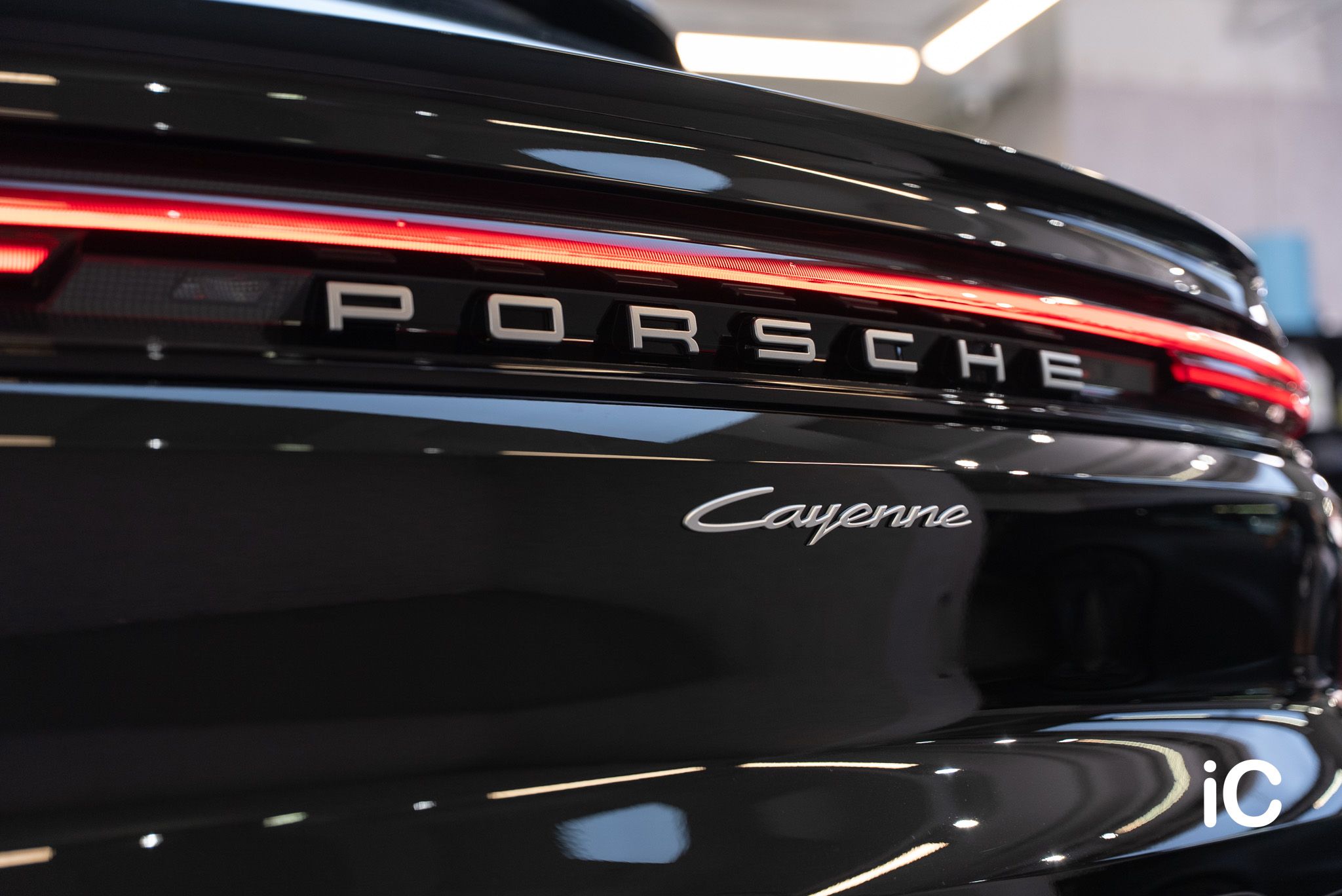 Porsche Cayenne 透明 PPF 施工作品