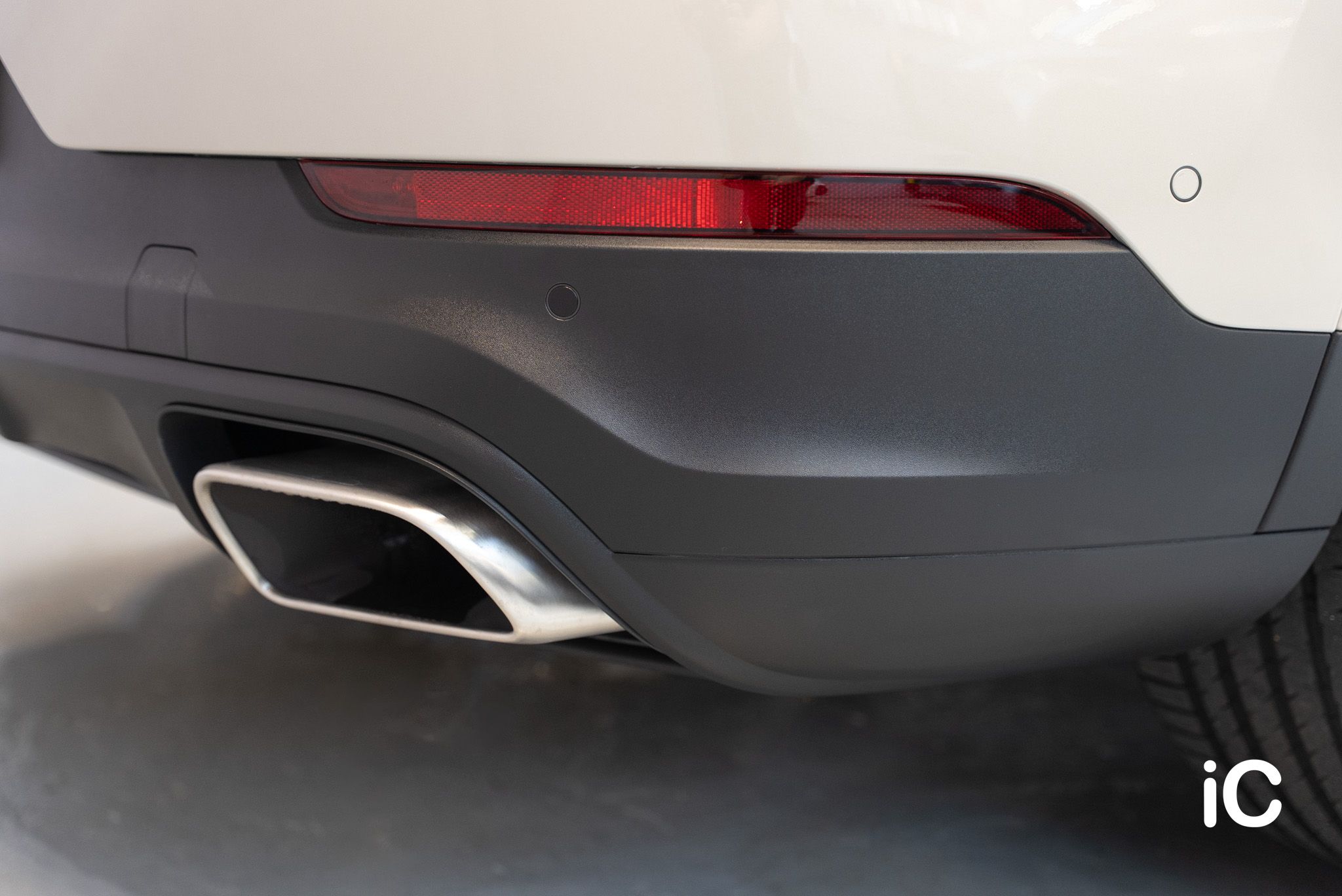 Porsche Cayenne 透明 PPF 施工作品