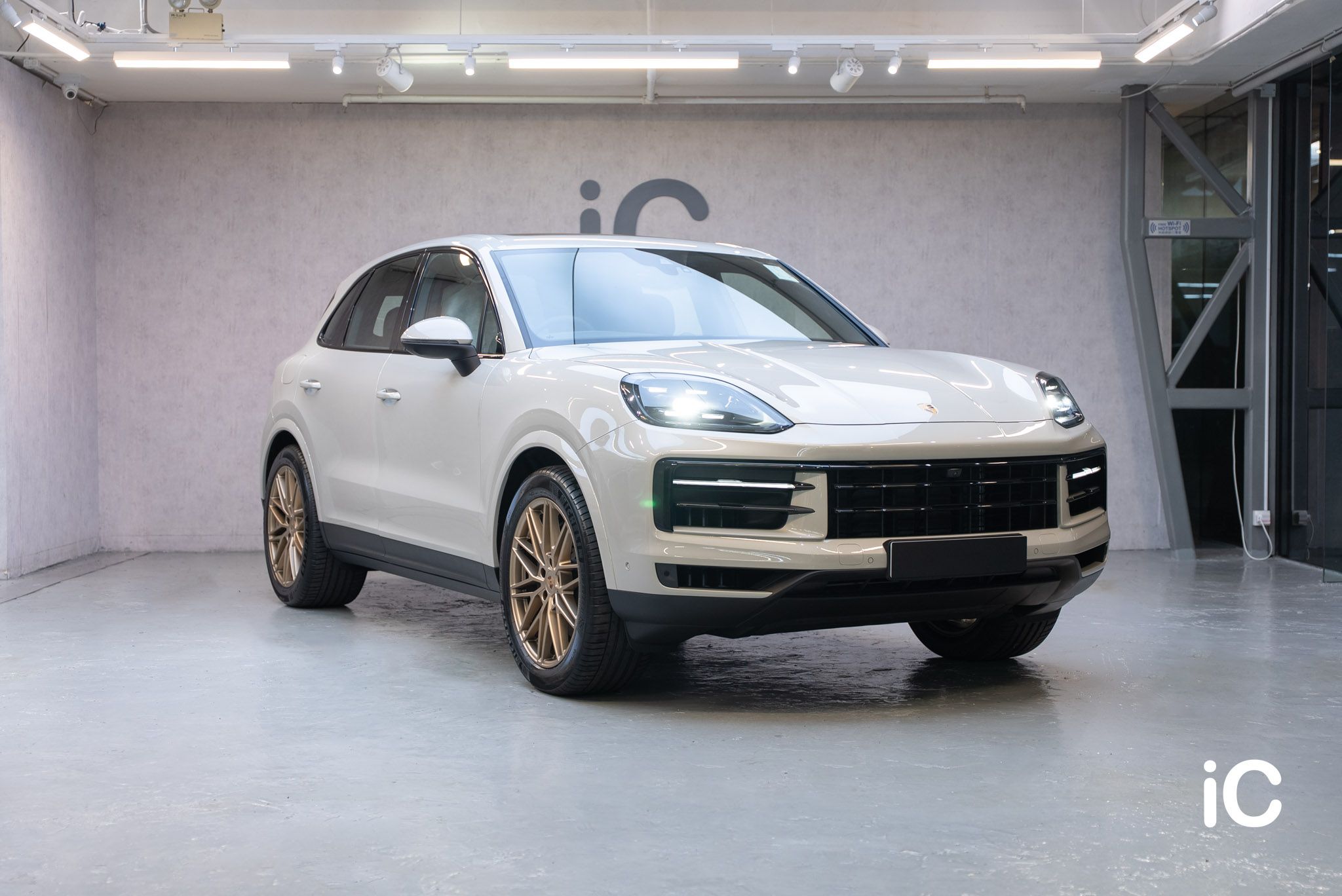 Porsche Cayenne 透明 PPF 施工作品