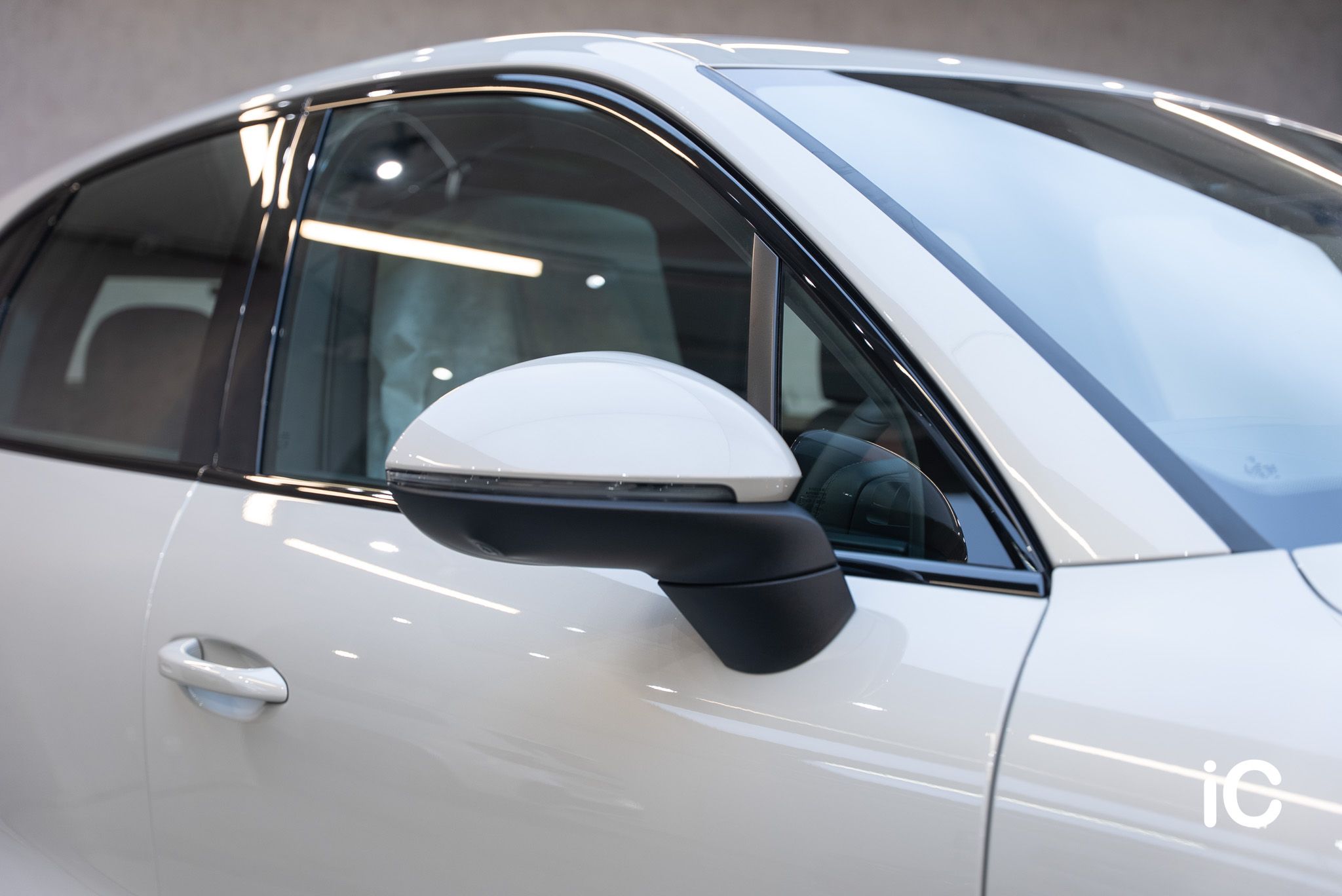 Porsche Cayenne 透明 PPF 施工作品
