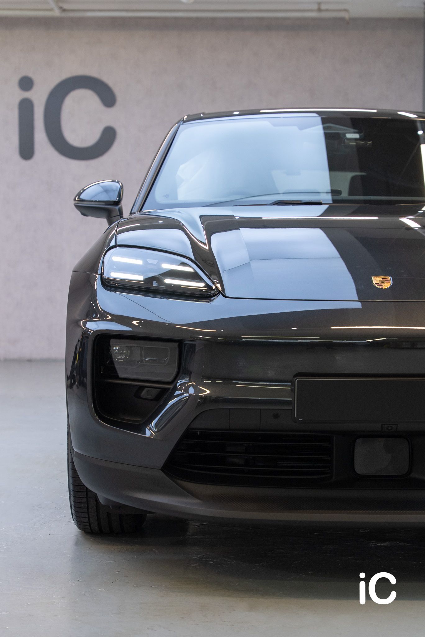 Porsche Macan EV 透明 PPF 施工作品