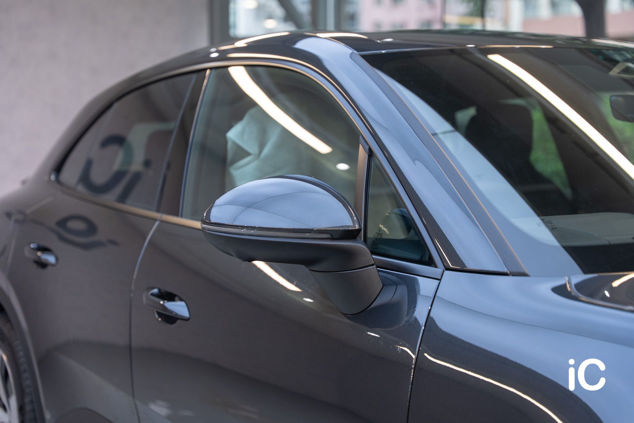 Porsche Macan EV 透明 PPF 施工作品