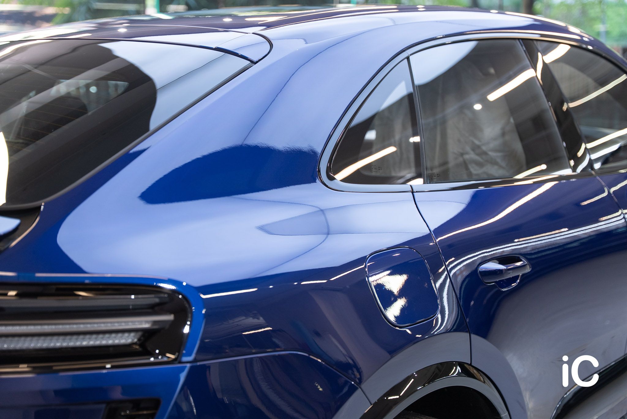 Porsche Macan Turbo EV 透明 PPF 施工作品