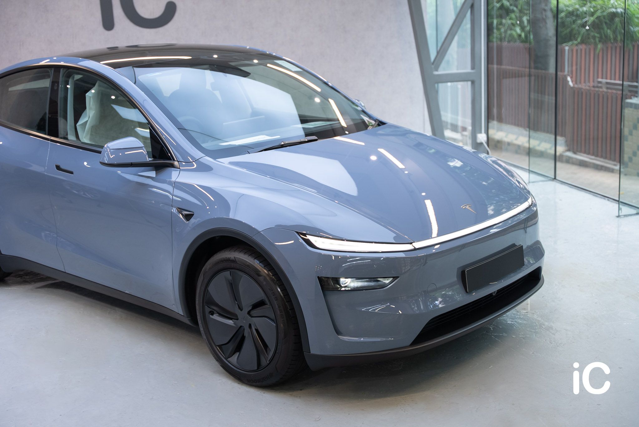 Tesla Model Y 轉色 PPF 施工作品
