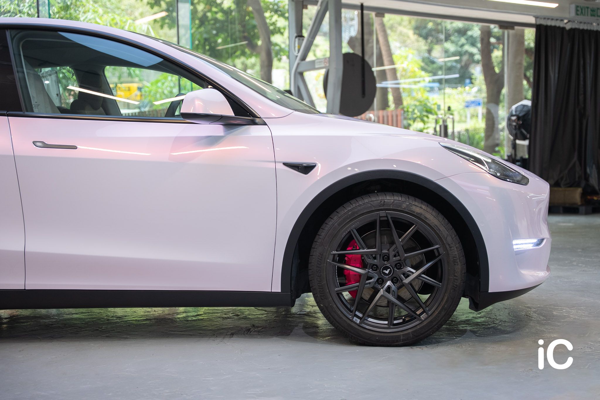 Tesla Model Y 轉色 PPF 施工作品