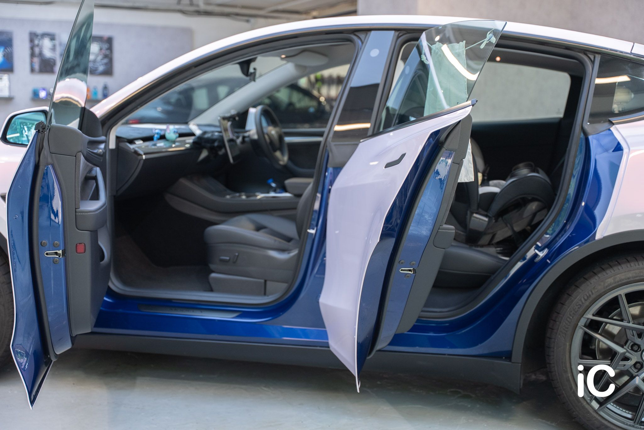 Tesla Model Y 轉色 PPF 施工作品