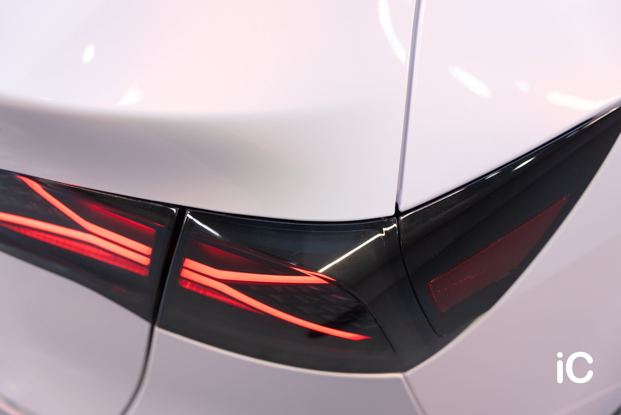 Tesla Model Y 轉色 PPF 施工作品