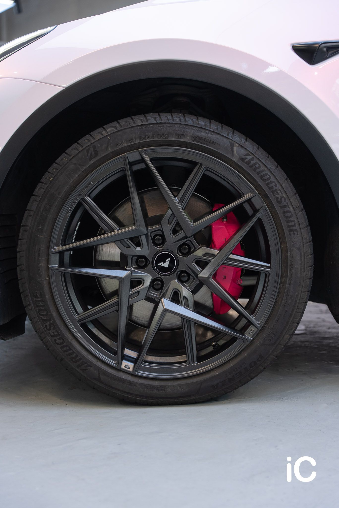 Tesla Model Y 轉色 PPF 施工作品