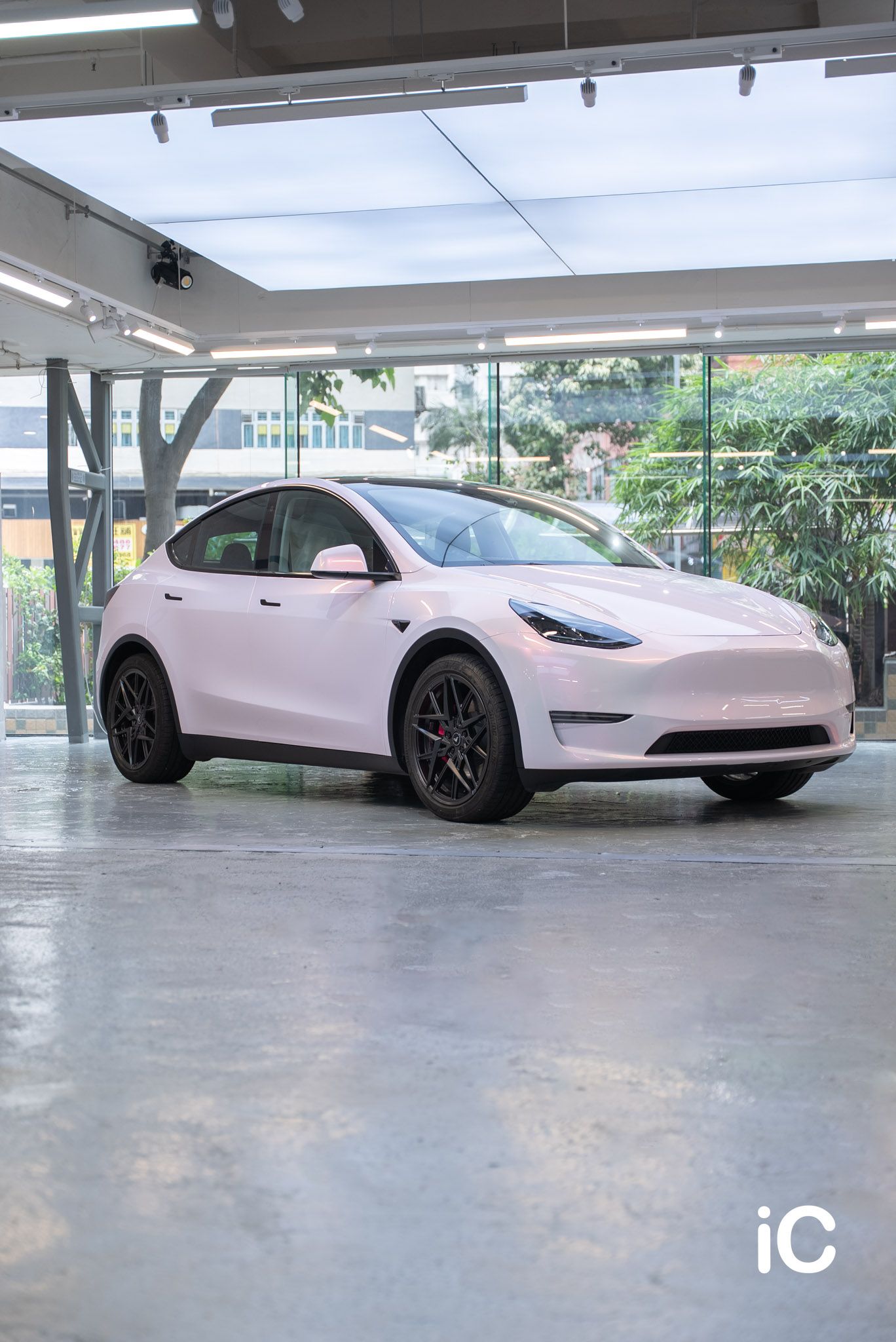 Tesla Model Y 轉色 PPF 施工作品