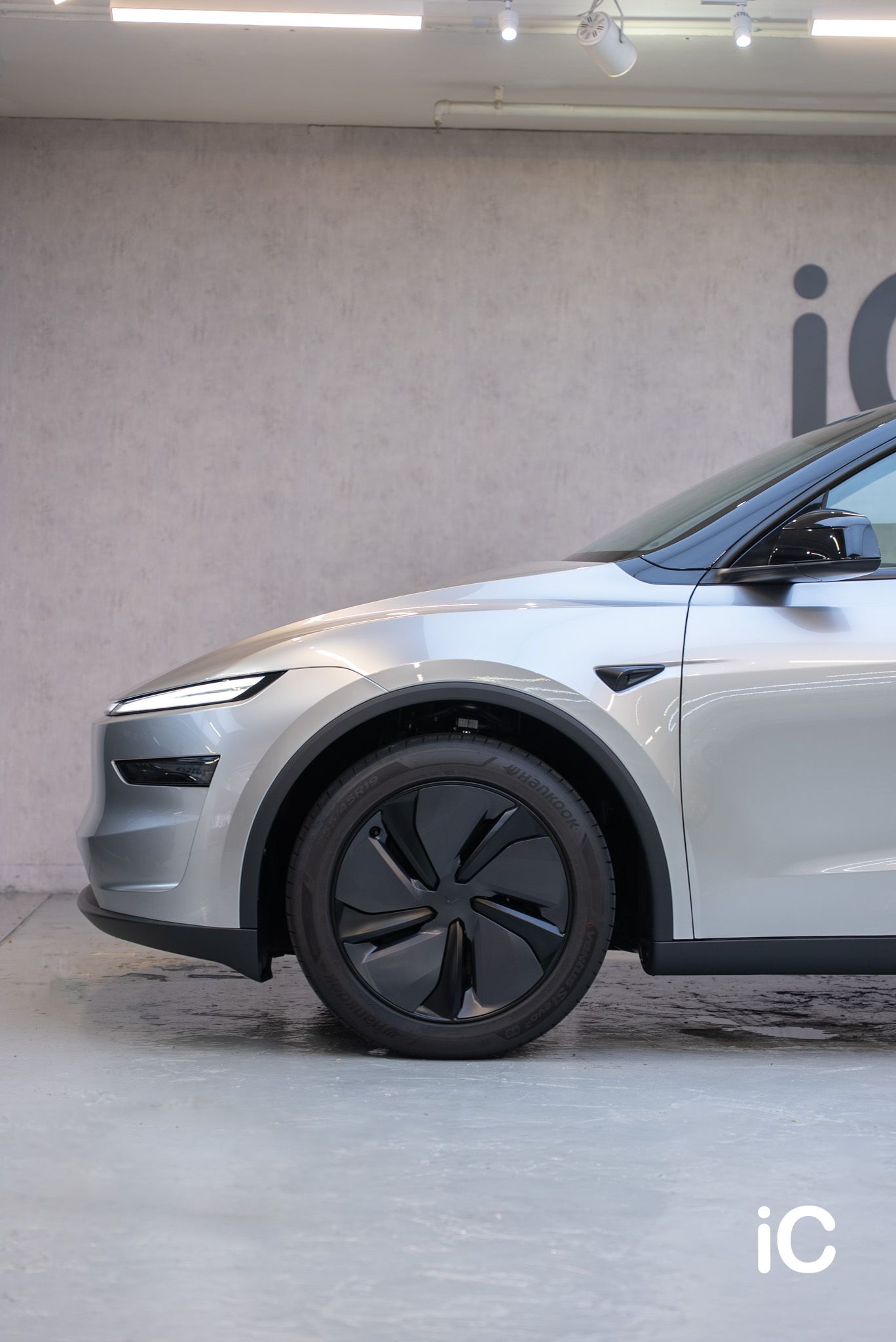 Tesla Model Y 轉色 PPF 施工作品